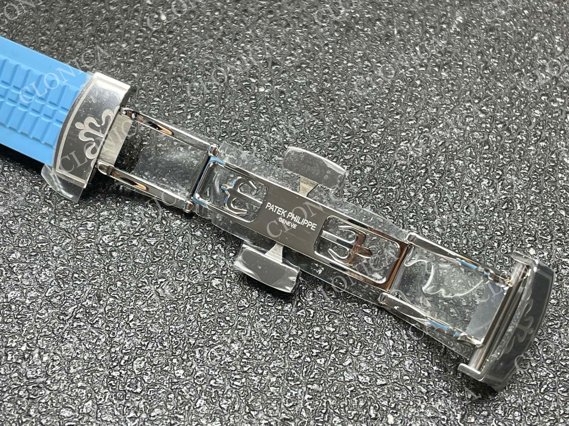 AQUANAUT 5167 SS BLACK DIAL ON BLUE STRAP — view 6