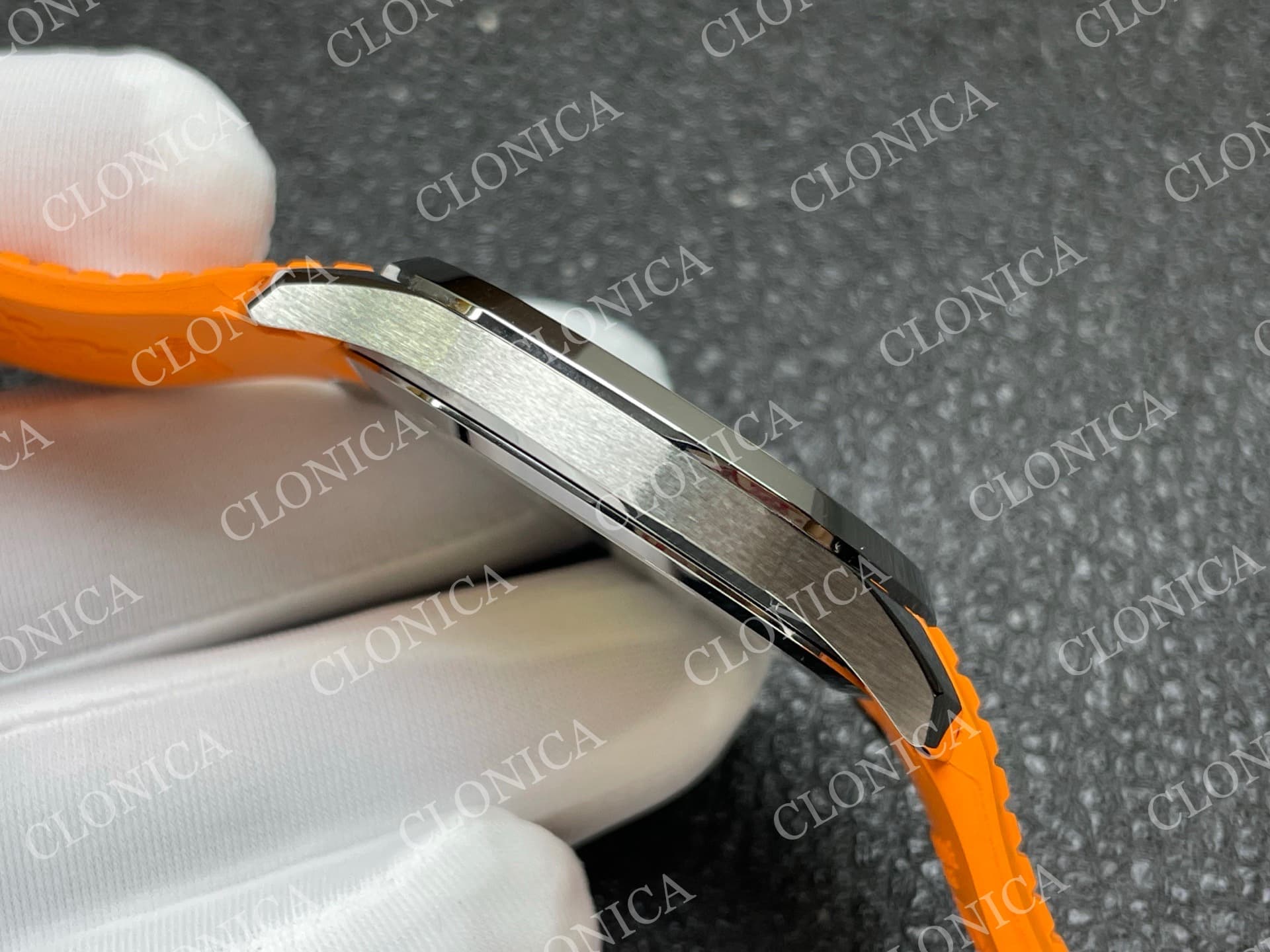 AQUANAUT 5167 SS BLACK DIAL ON ORANGE STRAP — view 9