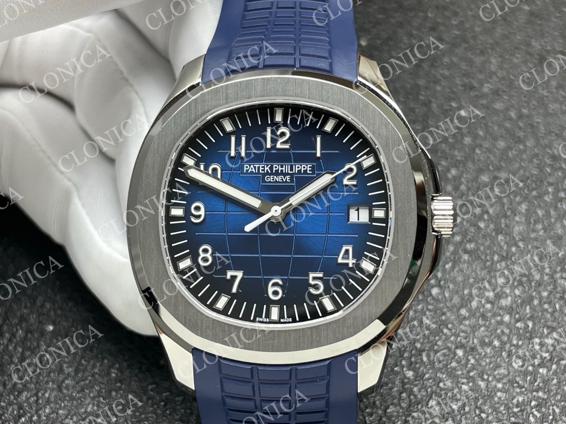 AQUANAUT 5167 SS BLUE DIAL ON BLUE STRAP — view 3