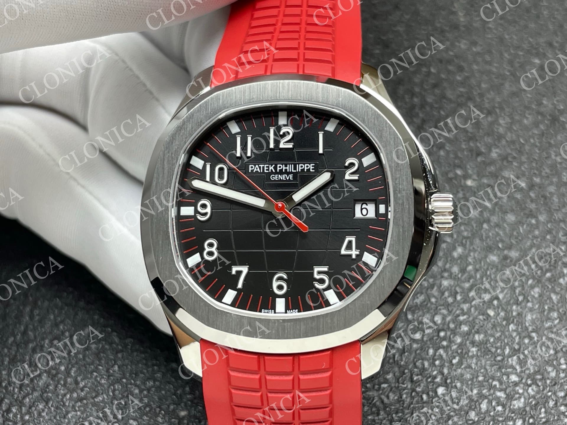 AQUANAUT 5167 SINGAPORE 2019 SS BLACK DIAL ON RED STRAP — view 3