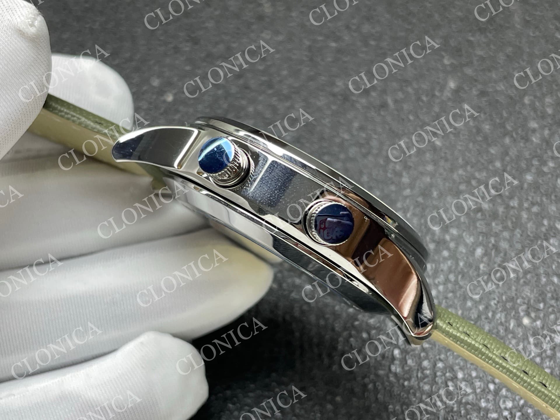 CALAVATRA TRAVEL TIME 5524 SS BEIGE DIAL ON GREEN LEATHER STRAP — view 9