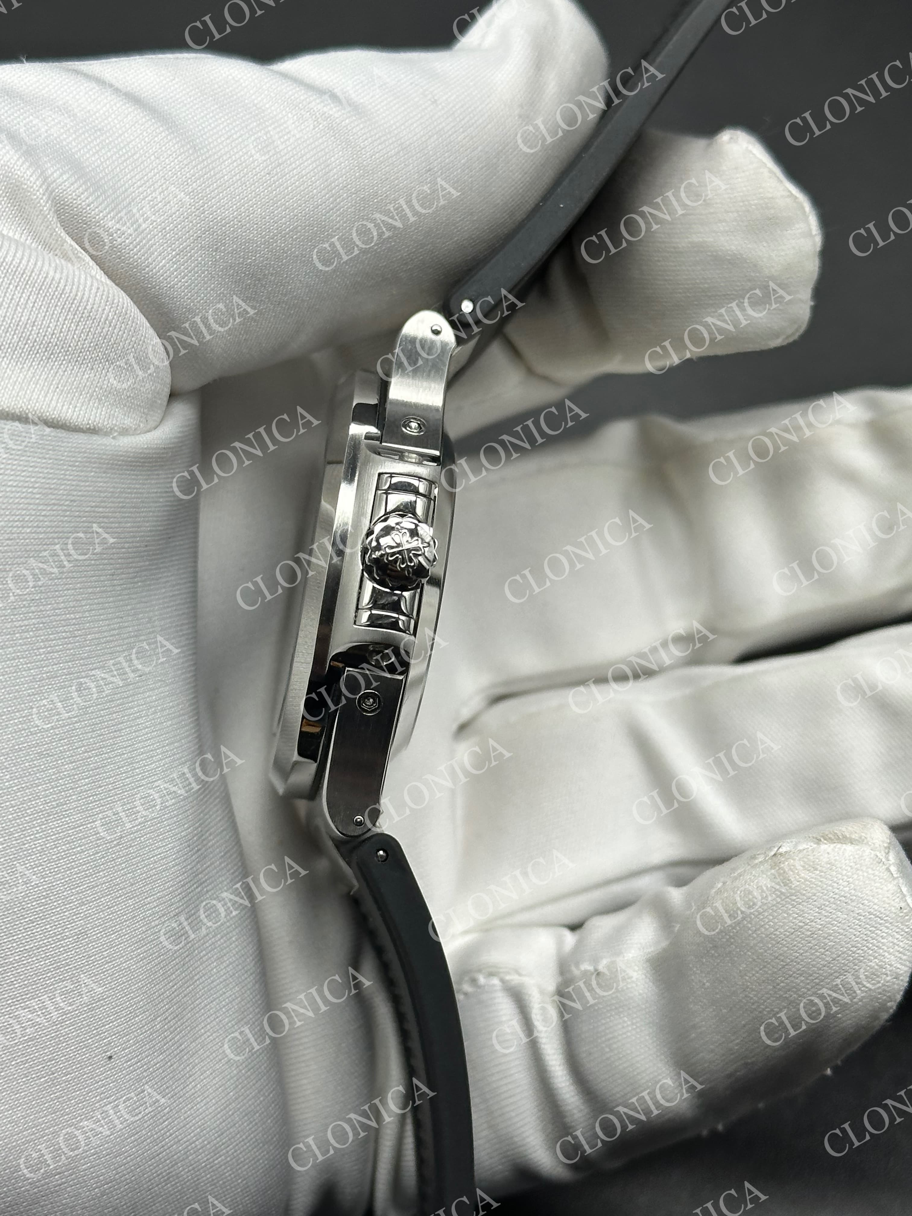 NAUTILUS 5726 FULL FUNCTION SS GRAY DIAL ON BLACK RUBBER STRAP — view 4