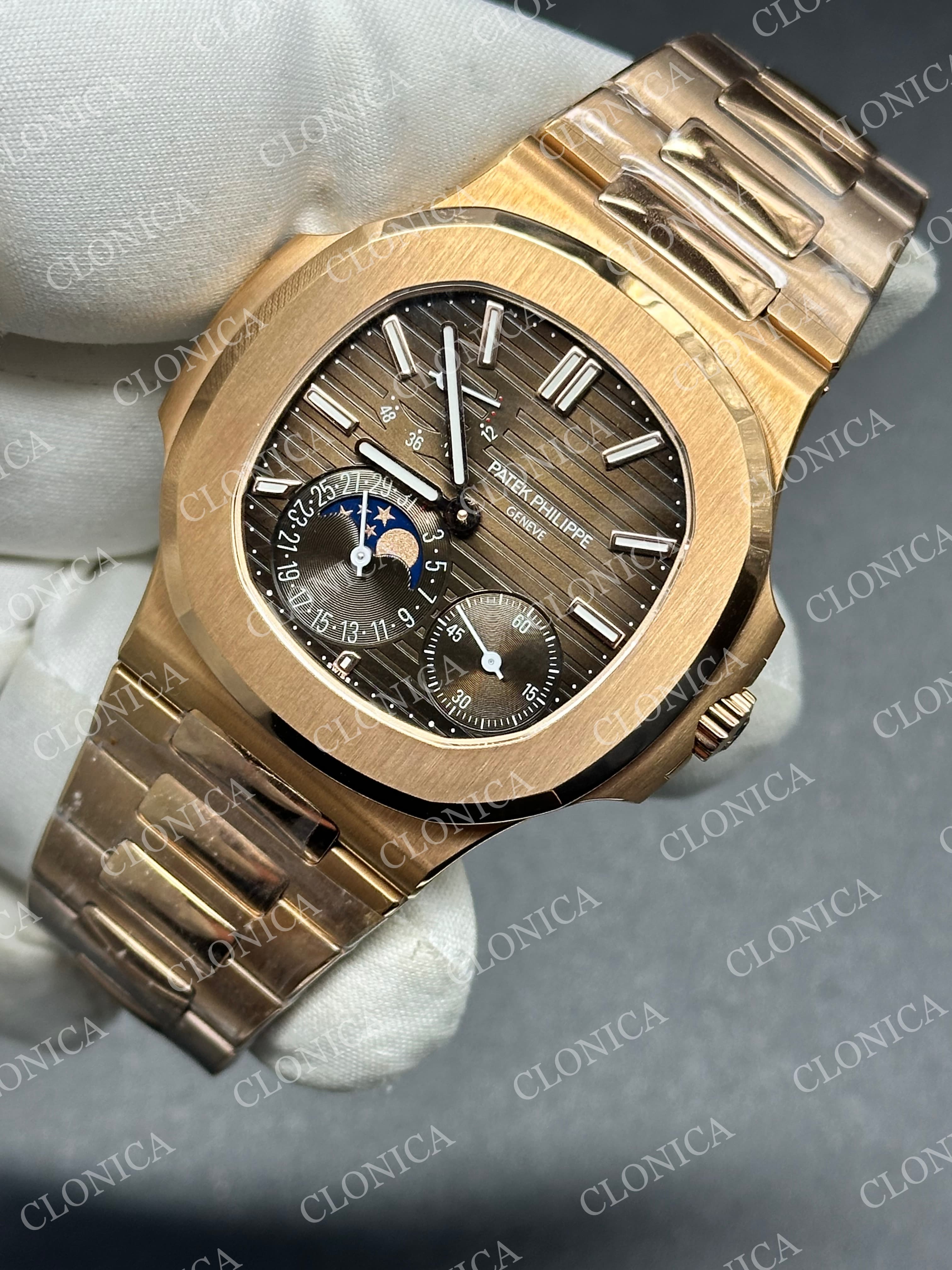 NAUTILUS 5712/1R RG BROWN DIAL ON RG BRACELET — view 3