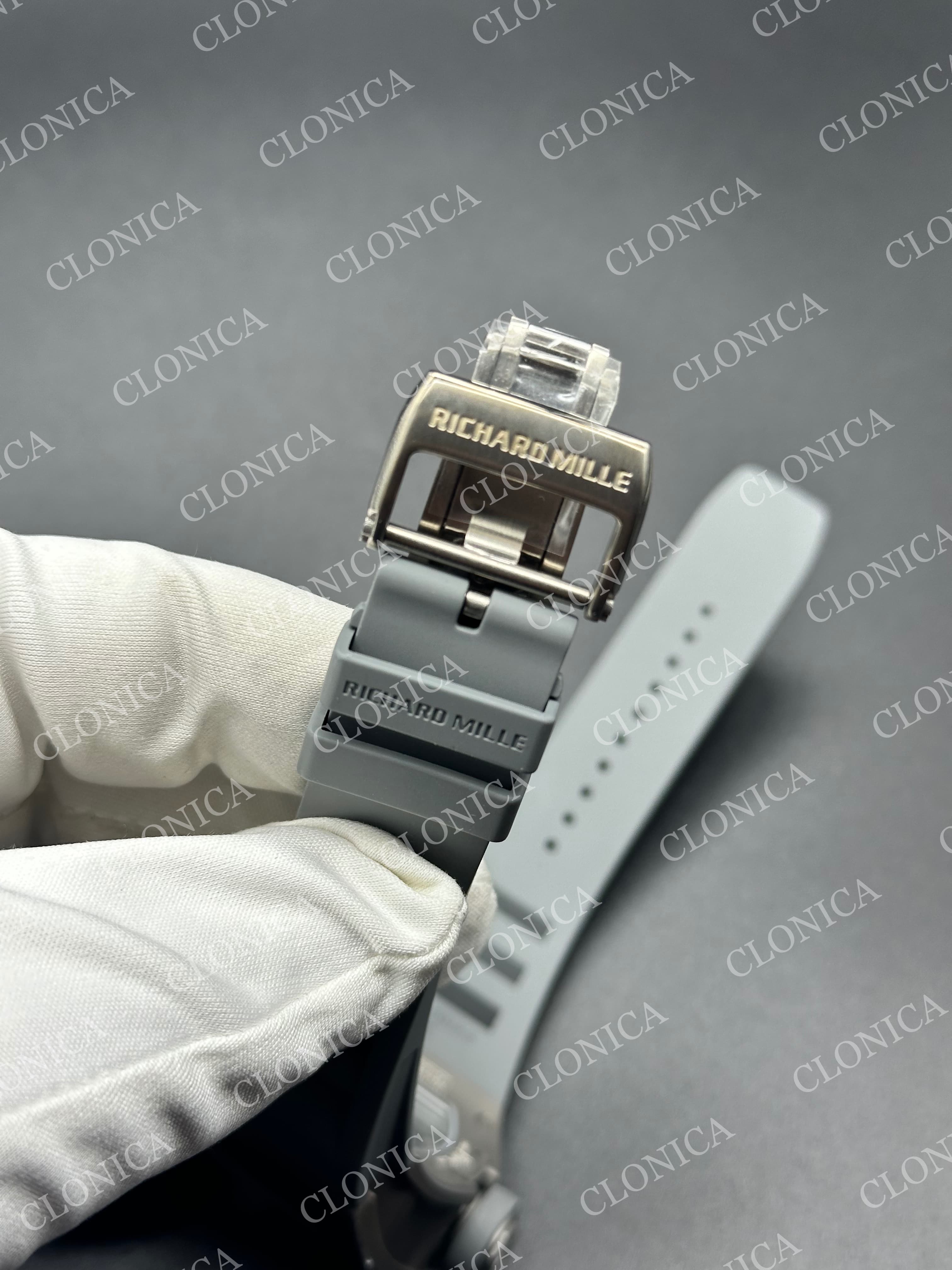 RM055 WHITE CERAMIC BLACK INNER BEZEL ON GREYRUBBER STRAP RMUL2 — view 7