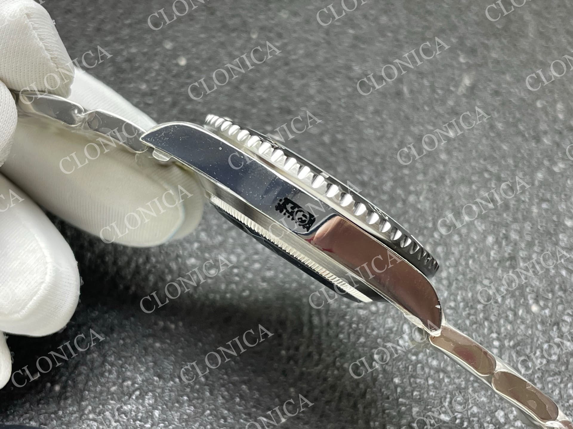 SUBMARINER 116610 40MM BLACK CERAMIC 904L SS BLACK DIAL — view 9