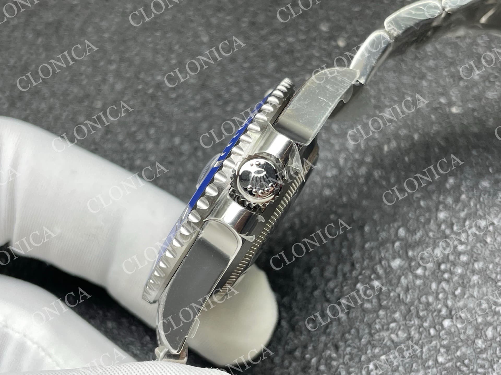 SUBMARINER 116610 40MM BLUE CERAMIC 904L SS BLUE DIAL — view 7