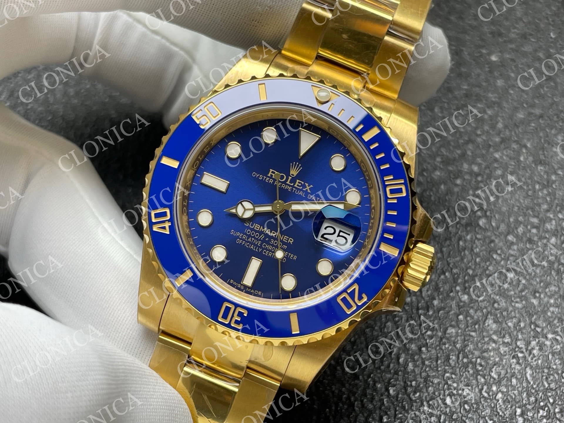 SUBMARINER 116610 40MM BLUE CERAMIC 904L YG BLUE DIAL — view 4