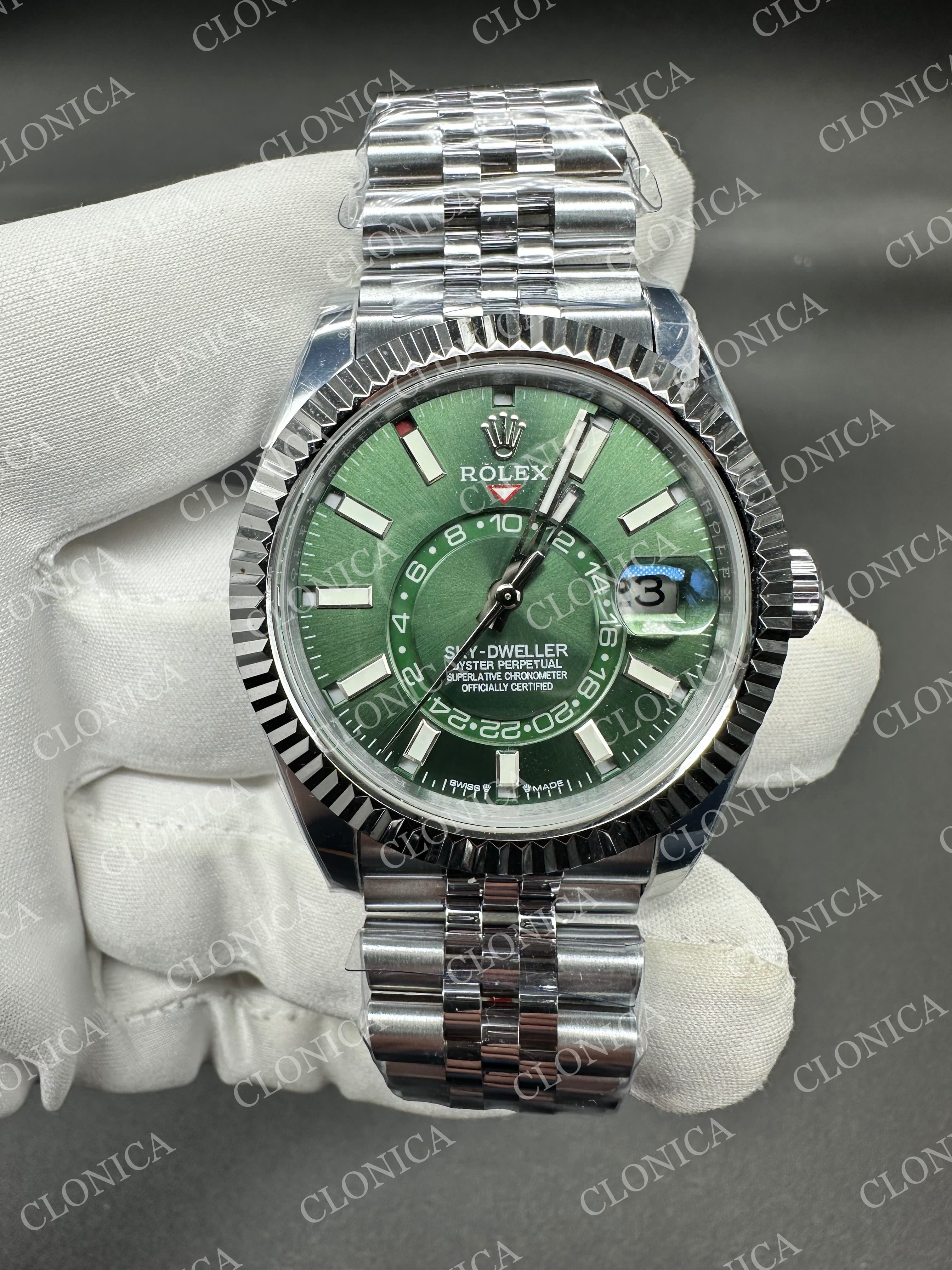 SKYDWELLER 336934 SS GREEN DIAL ON SS JUBILEE BRACELET — view 1