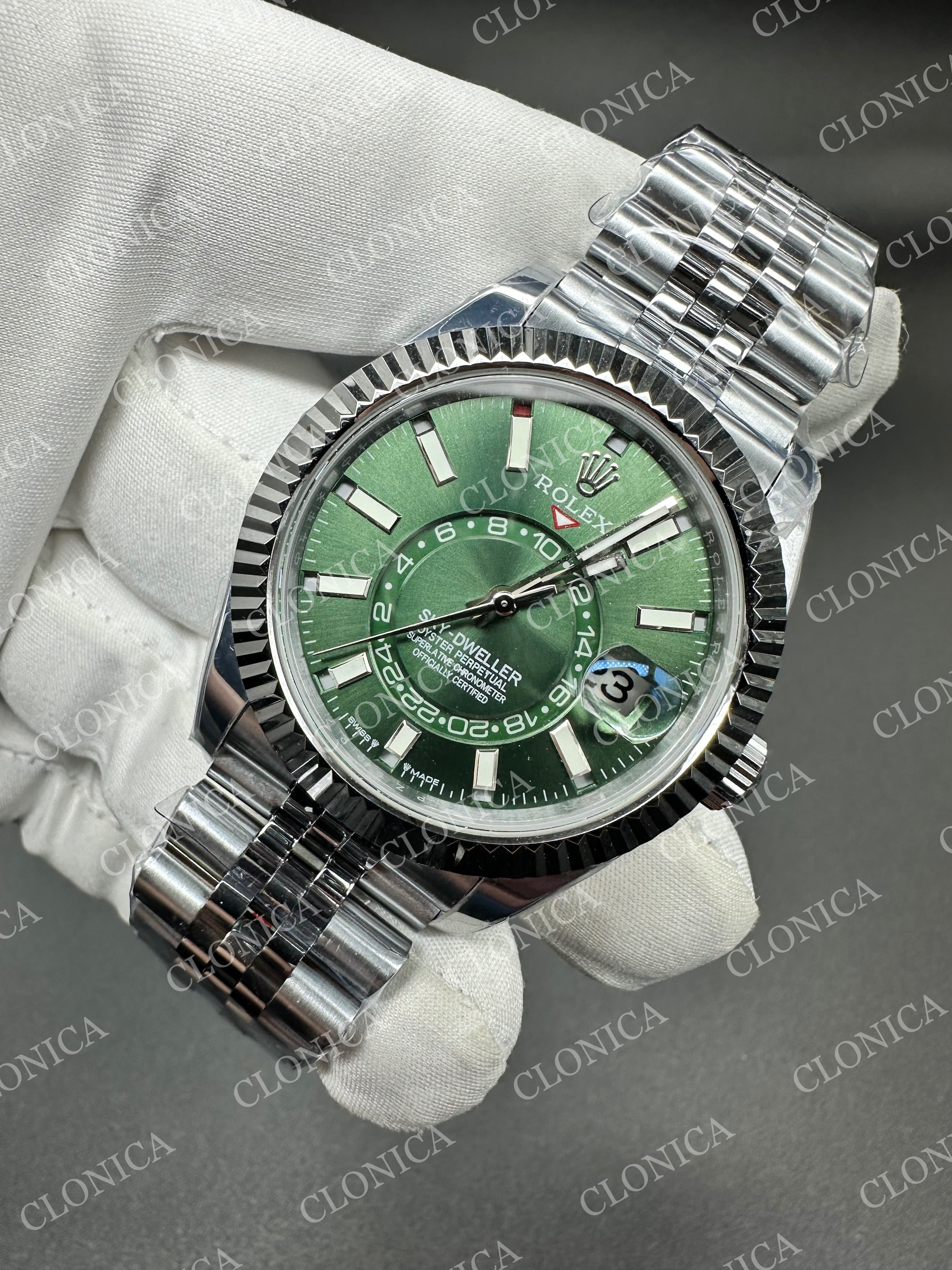 SKYDWELLER 336934 SS GREEN DIAL ON SS JUBILEE BRACELET — view 2