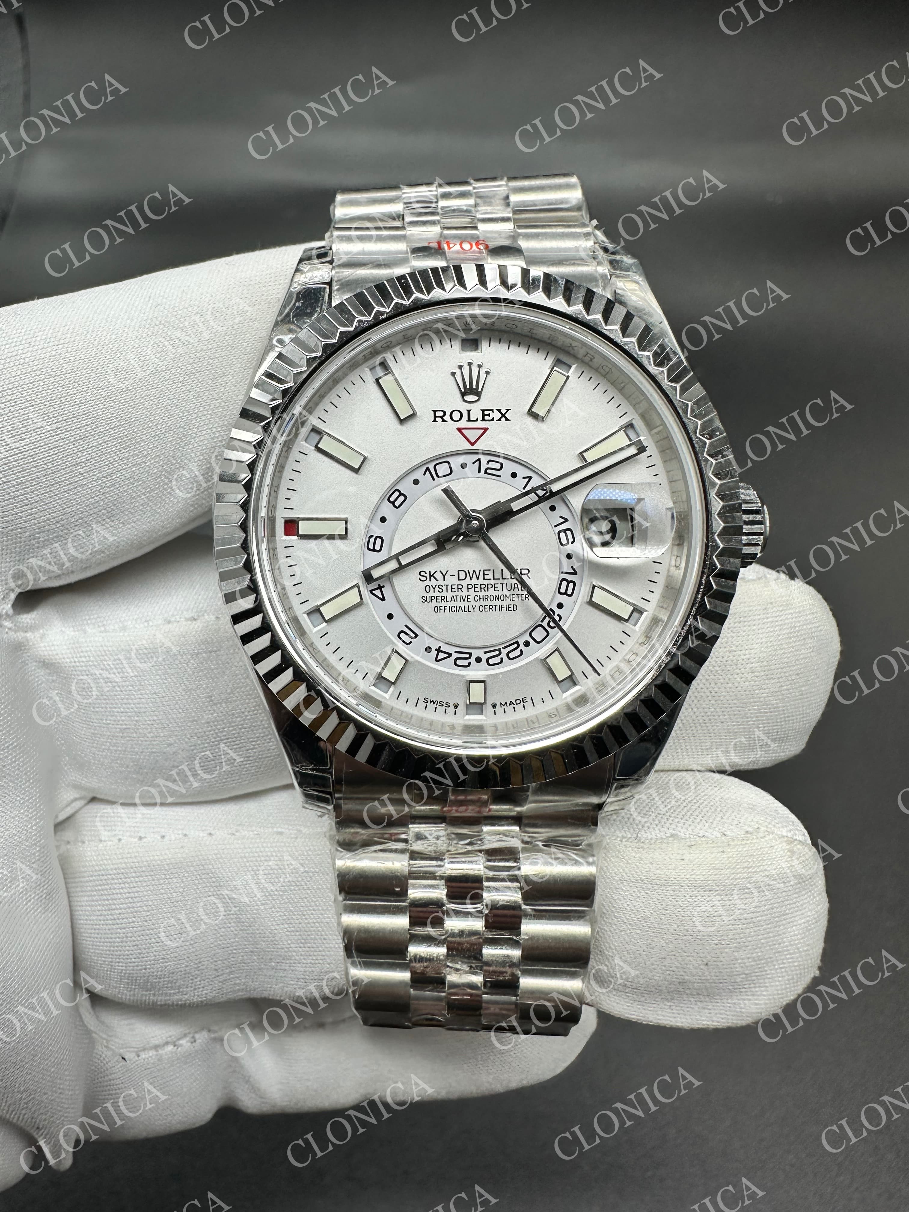 SKYDWELLER 336934 SS WHITE DIAL ON SS JUBILEE BRACELET — view 1