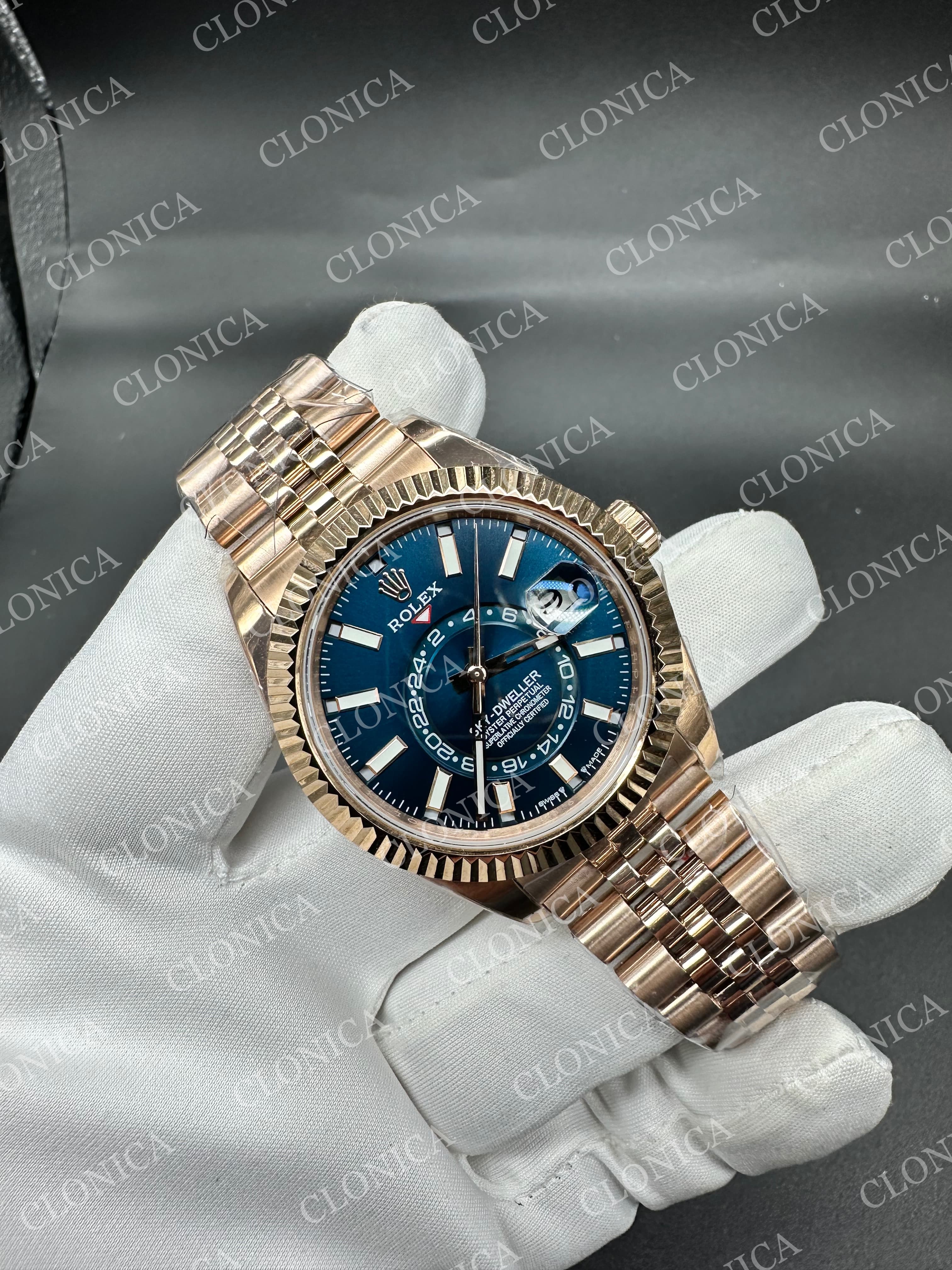 SKYDWELLER 336935 RG WHITE DIAL ON RG JUBILEE BRACELET ( WEIGHTED ) — view 2