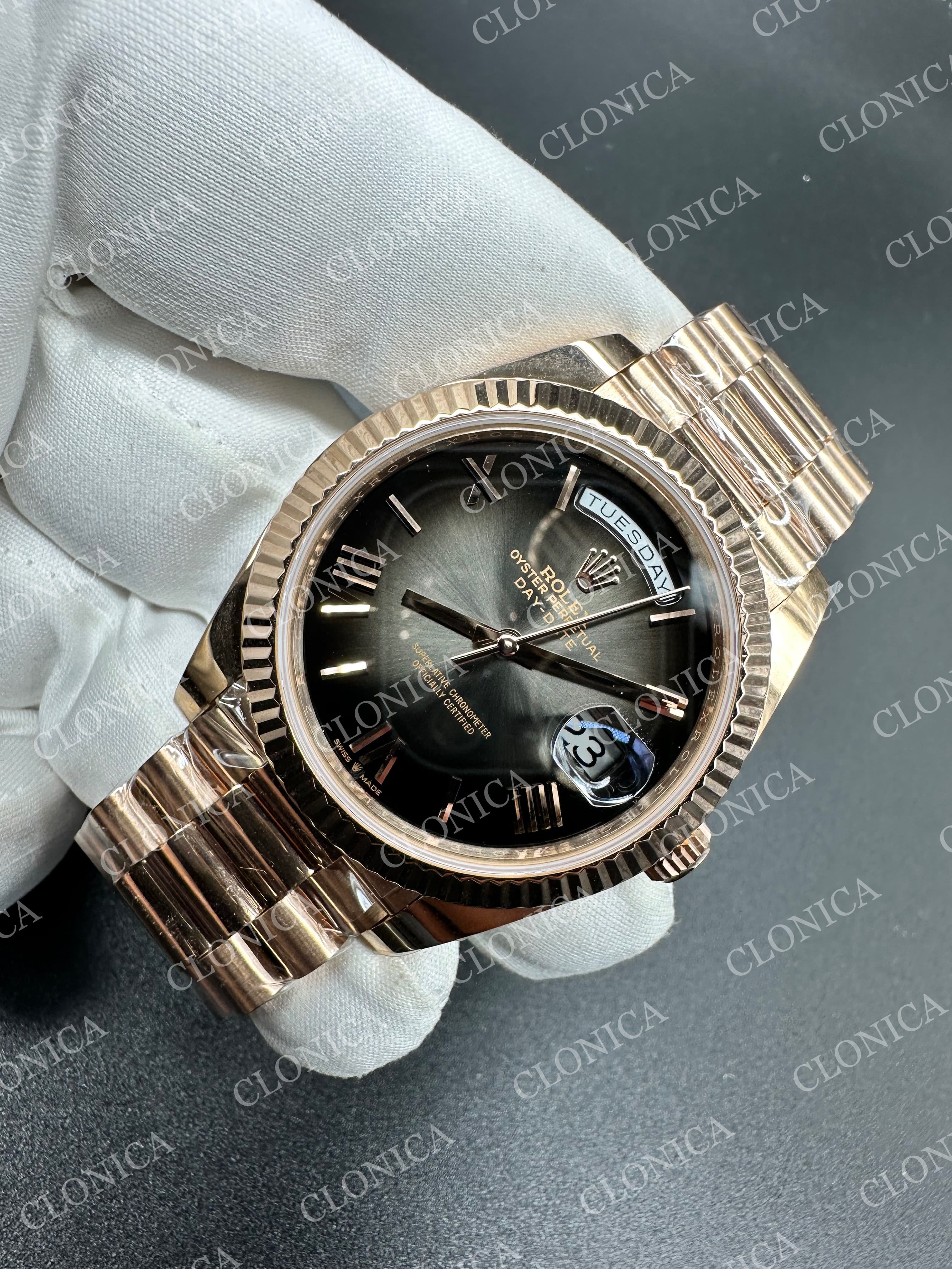 DAY DATE 128235 GAIN WEIGHT RG BLACK OMBRE DIAL ROMAN MARKERS ON RG PRESIDENT BRACELET — view 3
