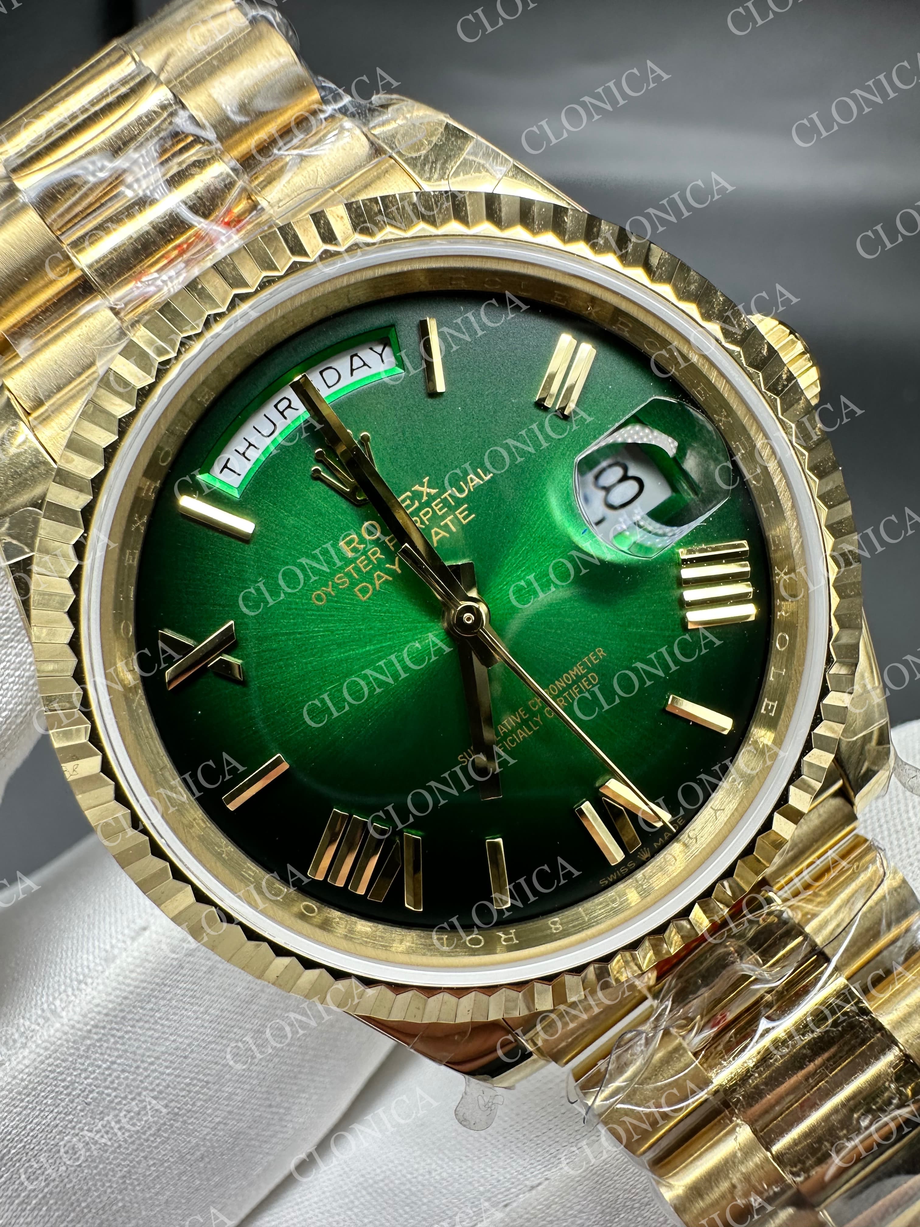 DAY DATE 228238 40MM GAIN WEIGHT GREEN OMBRE DIAL ROMAN MARKER ON YG PRESIDENT BRACELET — view 4