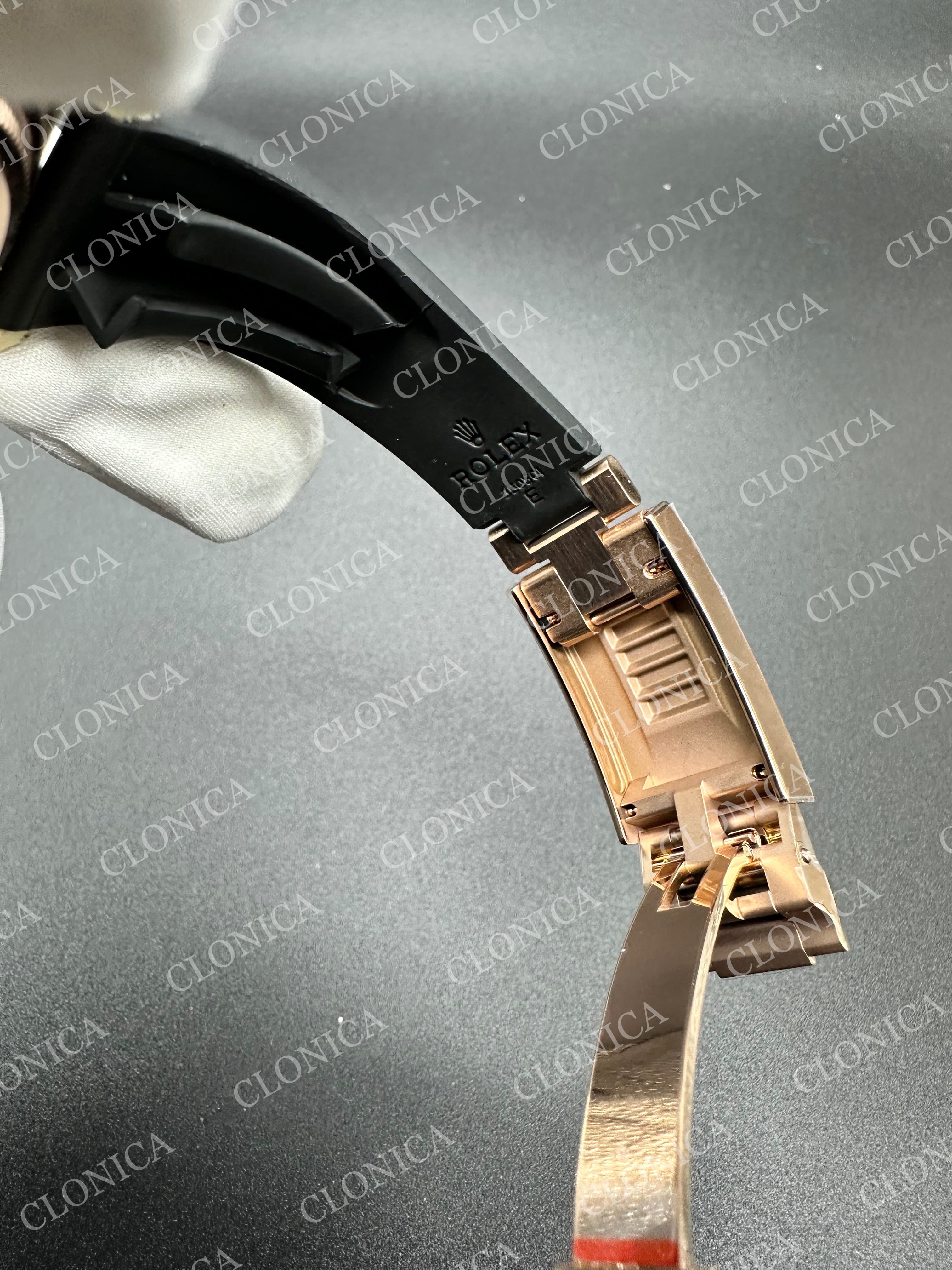 DAYTONA 126515 RG GAIN WEIGHT BROWN DIAL BLACK SUBDIAL ON OYSTERFLEX STRAP — view 7