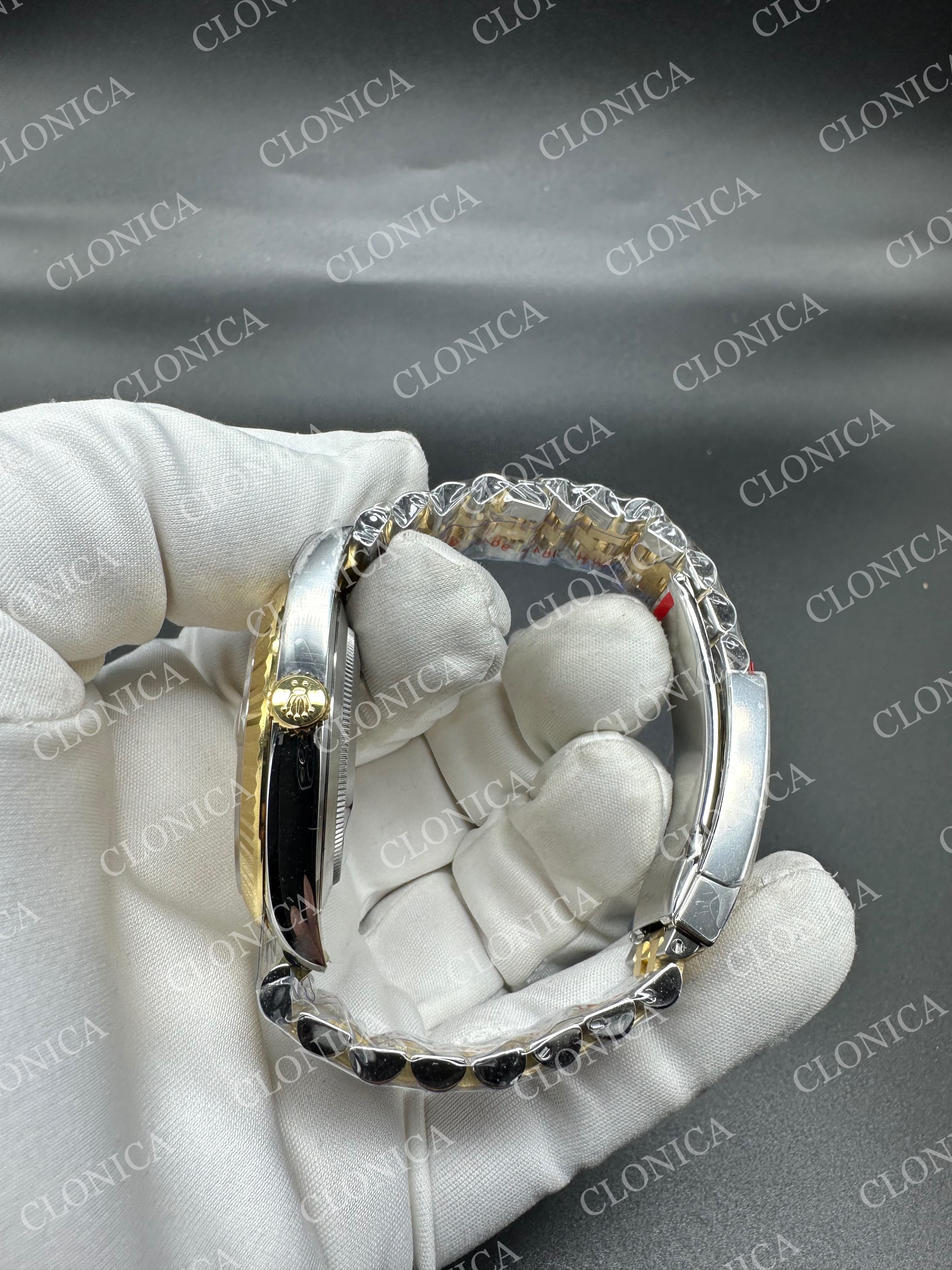 DATEJUST 41MM 126331 904 SS/YG GOLD DIAL STICK MARKER ON JUBILEE BRACELET — view 4