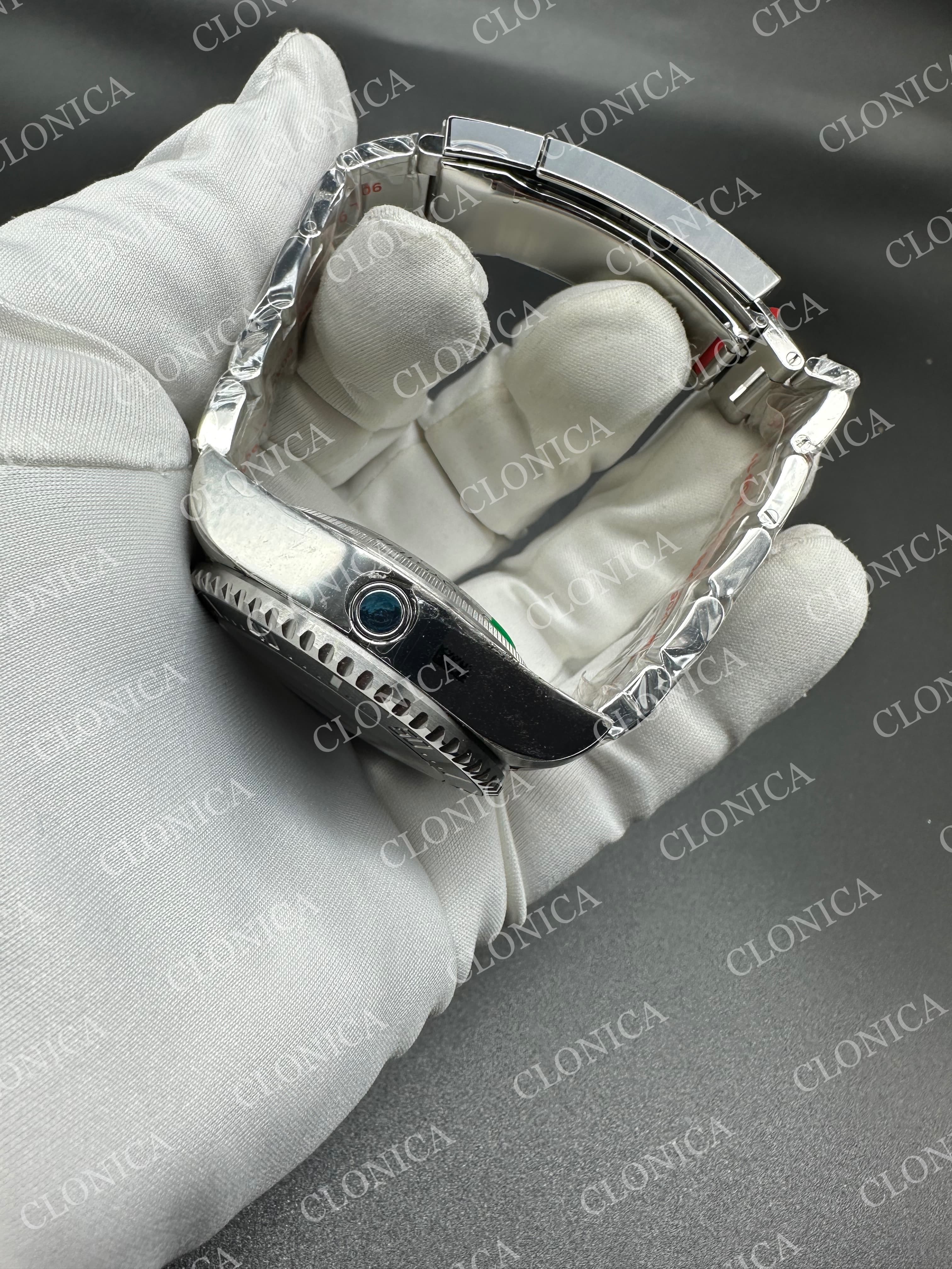 SEA-DWELLER DEEPSEA 126660 "D-BLUE" 904L SS BLUE DIAL ON OYSTER BRACELET — view 5