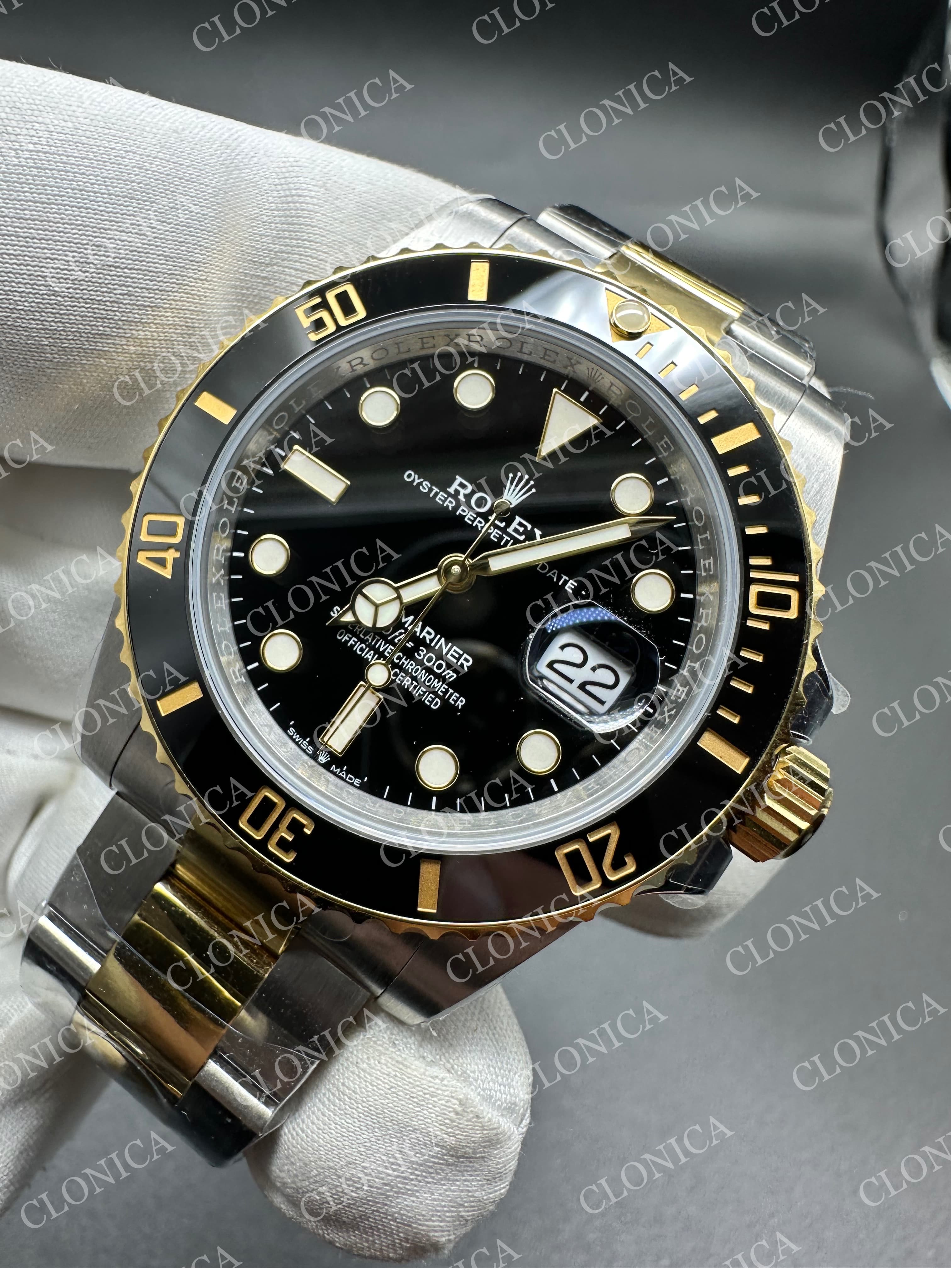 SUBMARINER 126613 LN GAIN WEIGHT BLACK DIAL ON SS/YG BRACELET — view 3