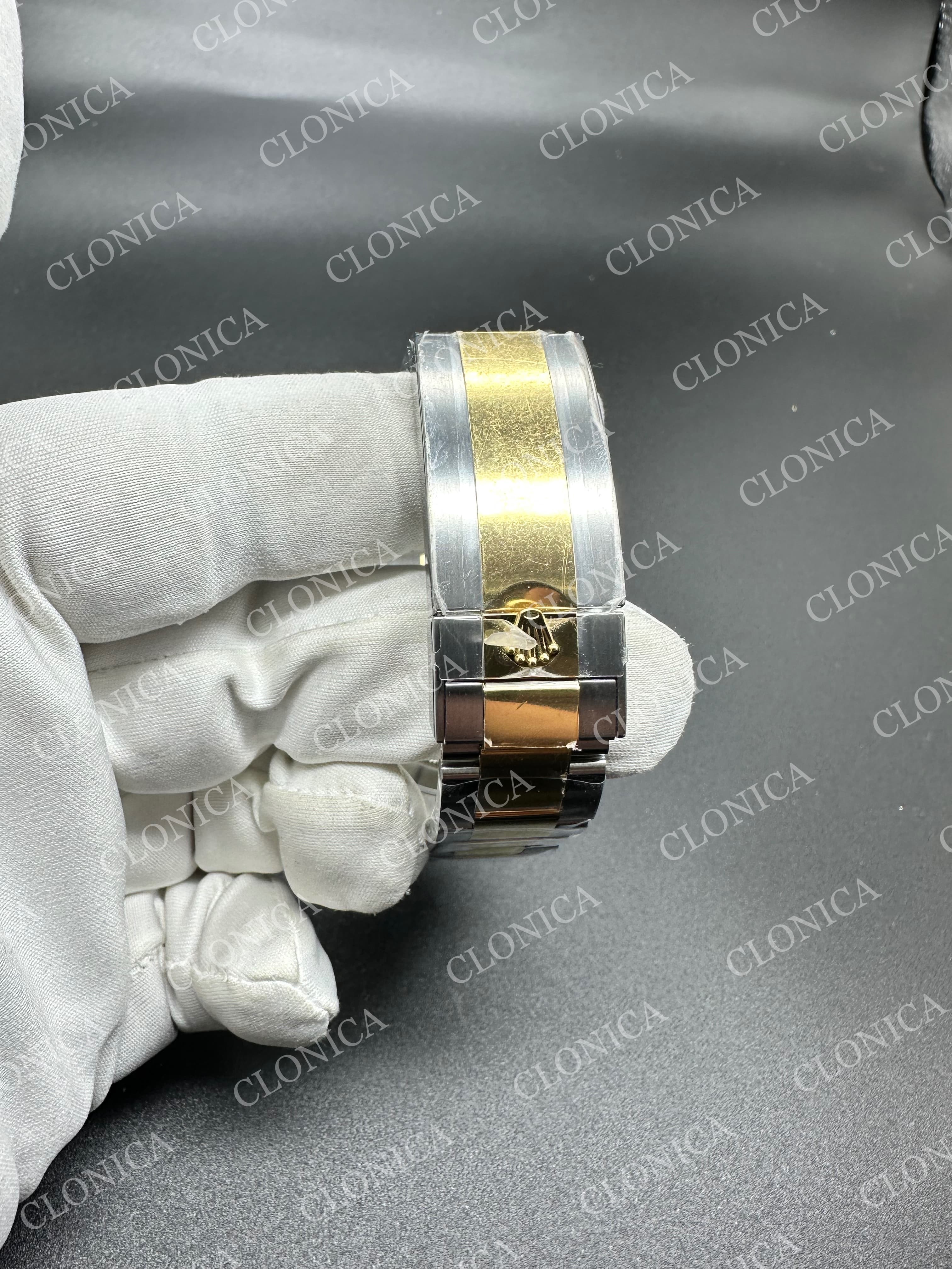 SUBMARINER 126613 LN GAIN WEIGHT BLACK DIAL ON SS/YG BRACELET — view 7