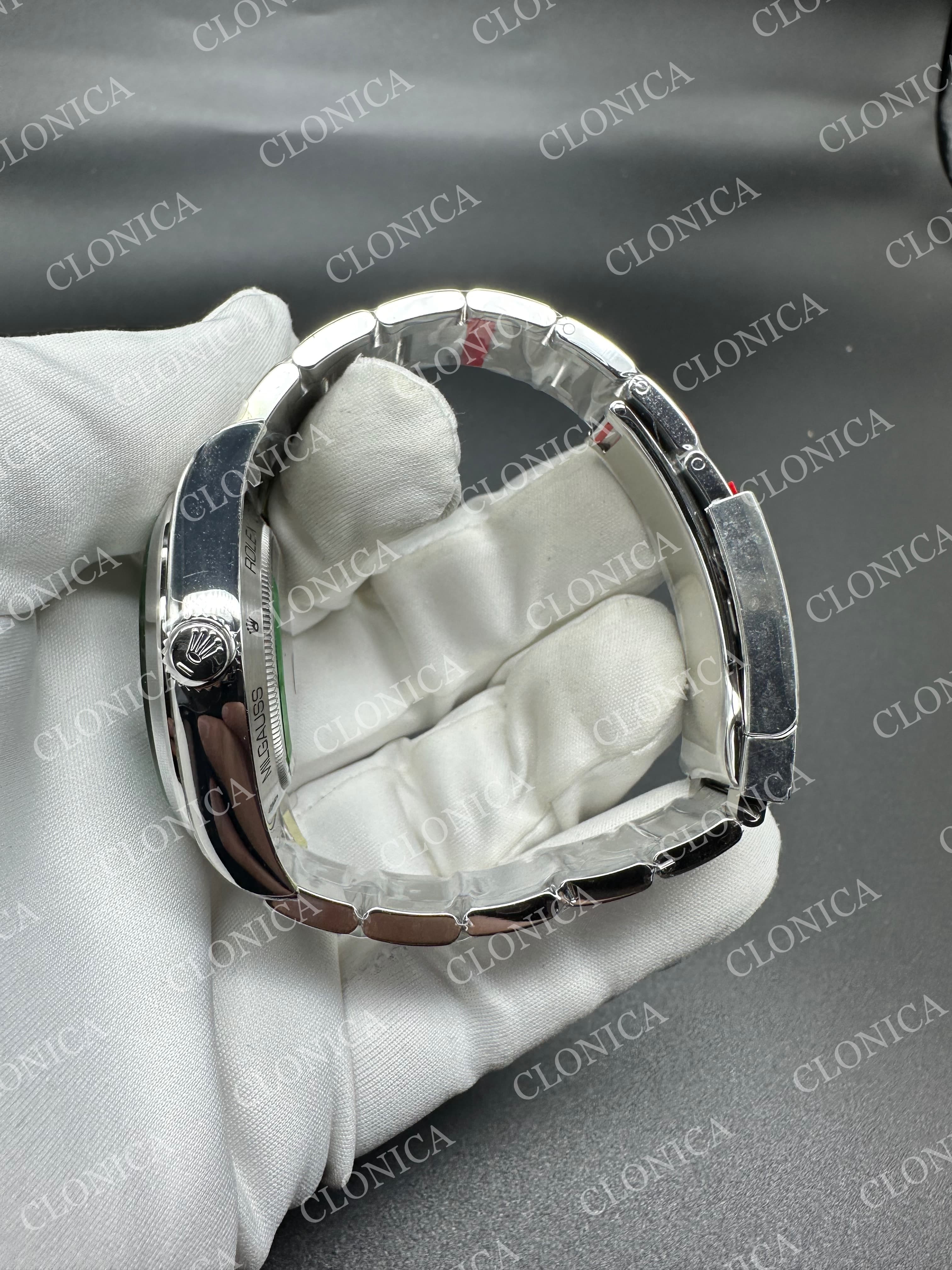 MILGAUSS 116400 GV REAL GREEN SAPPHIRE 904L SS BLACK DIAL ON 904L SS BRACELET — view 4