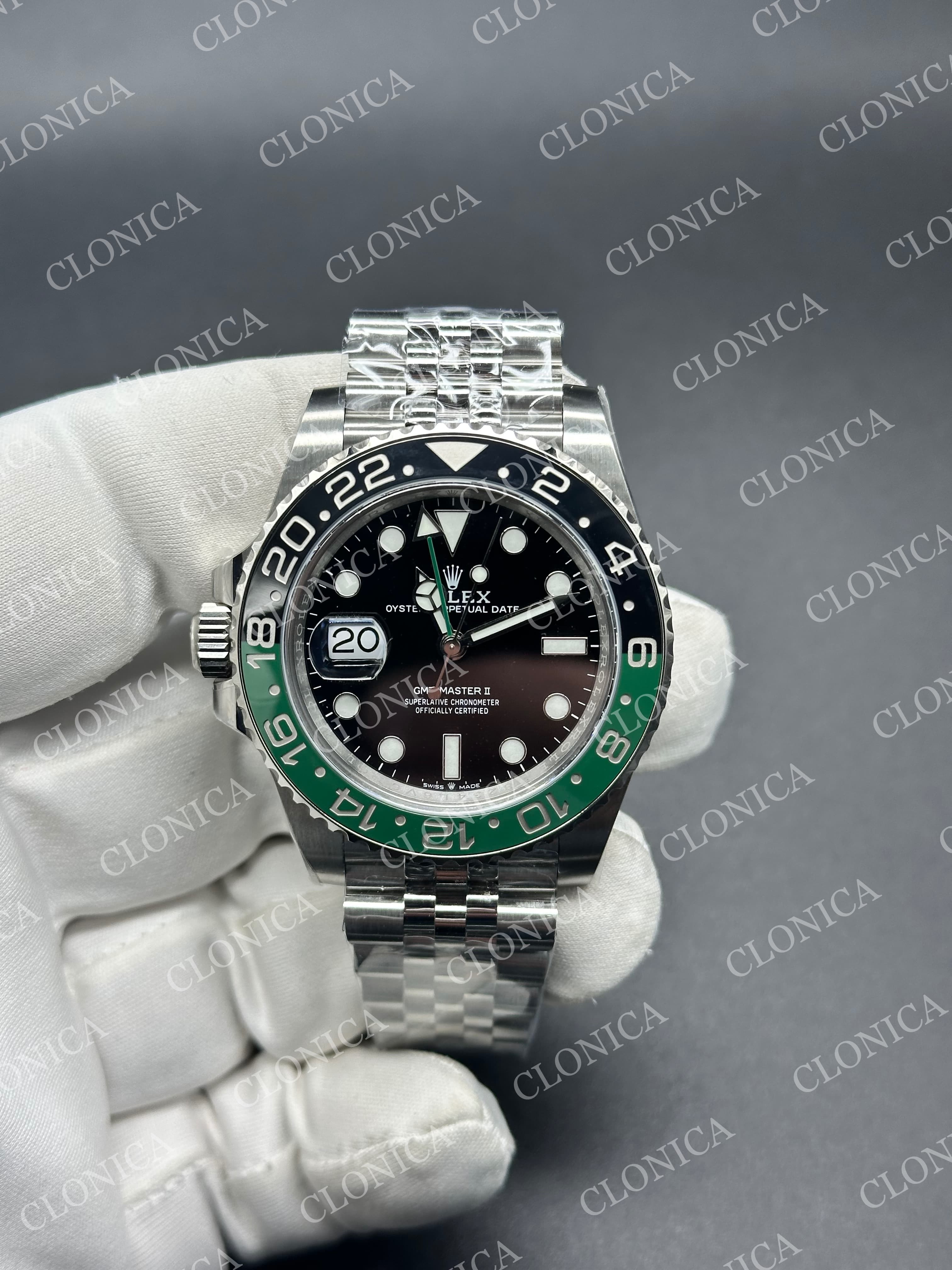 GMT-MASTER II 126720 VTNR BLACK/GREEN 904L SS 1:1 BLACK DIAL ON JUBILEE BRACELET — view 1