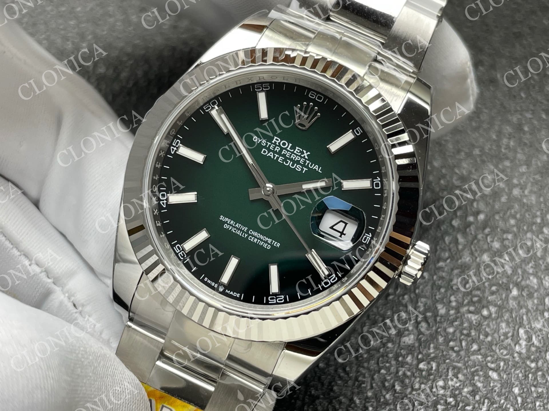 DATEJUST 41 126334 904L SS OMBRE GREEN DIAL ON OYSTER BRACELET DD3235 — view 4