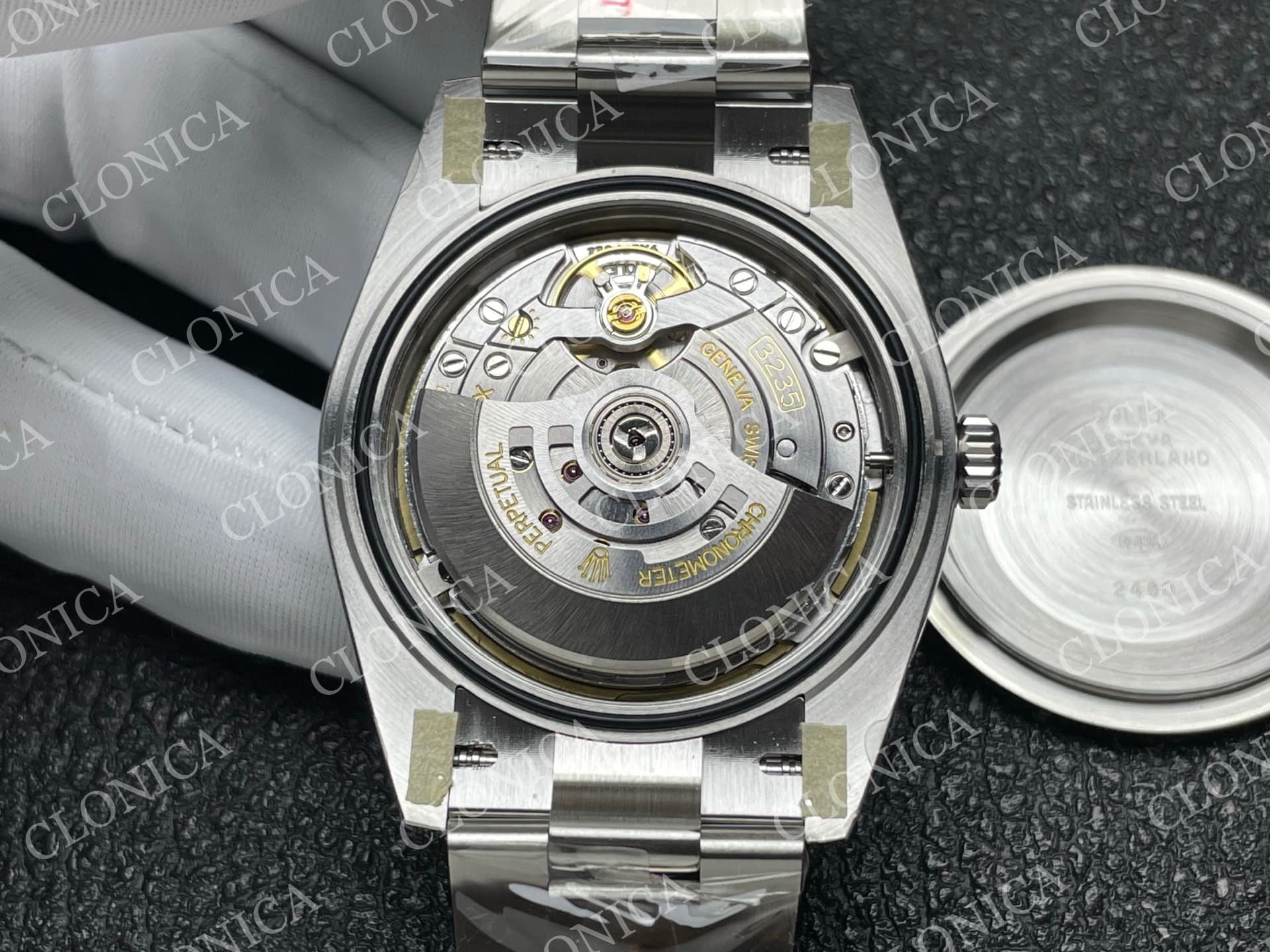 DATEJUST 41 126334 904L SS OMBRE GREEN DIAL ON OYSTER BRACELET DD3235 — view 8