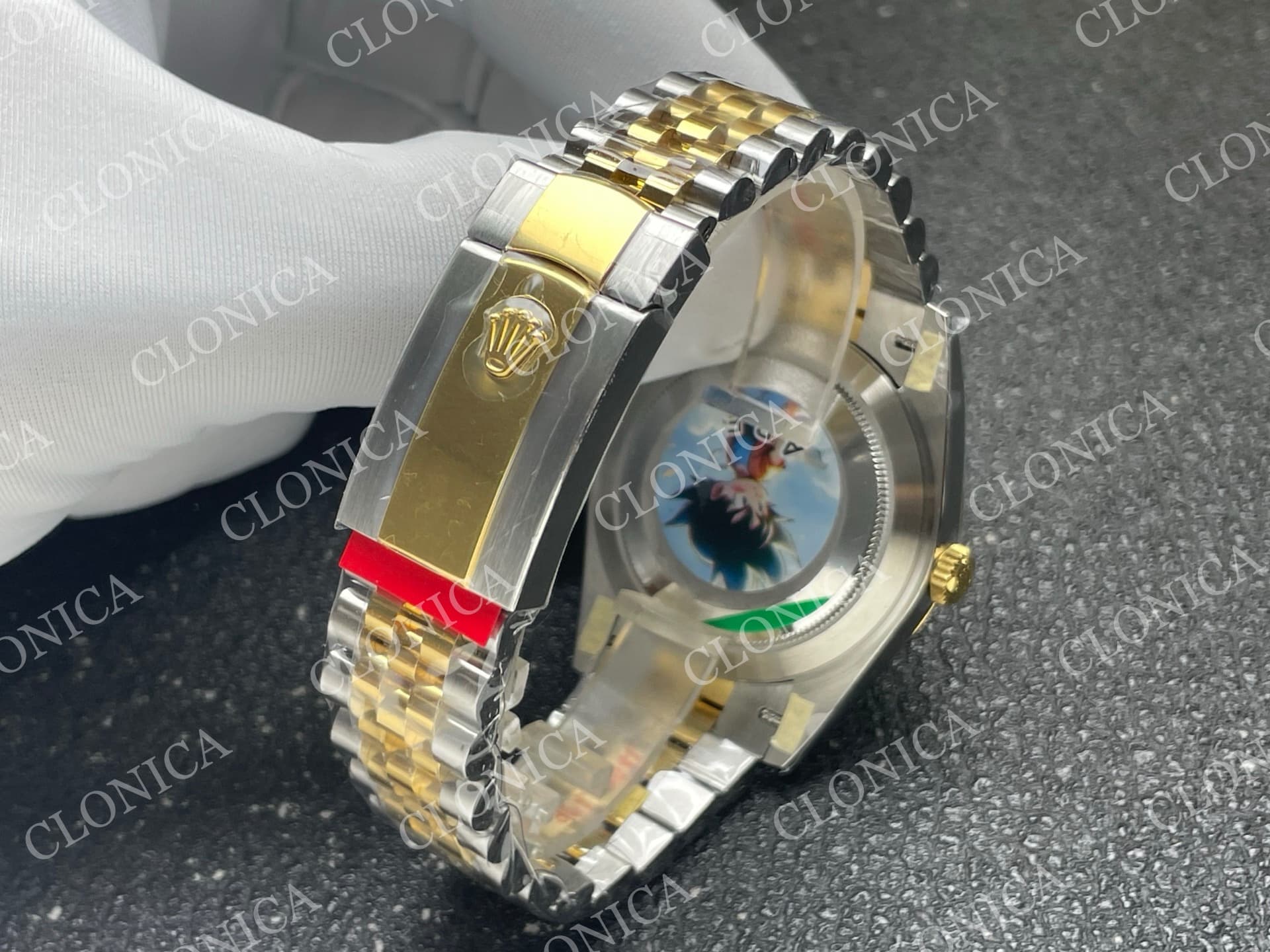 DATEJUST 41MM 126331 904 SS/YG GREEN DIAL ROMAN MARKER ON JUBILEE BRACELET — view 5