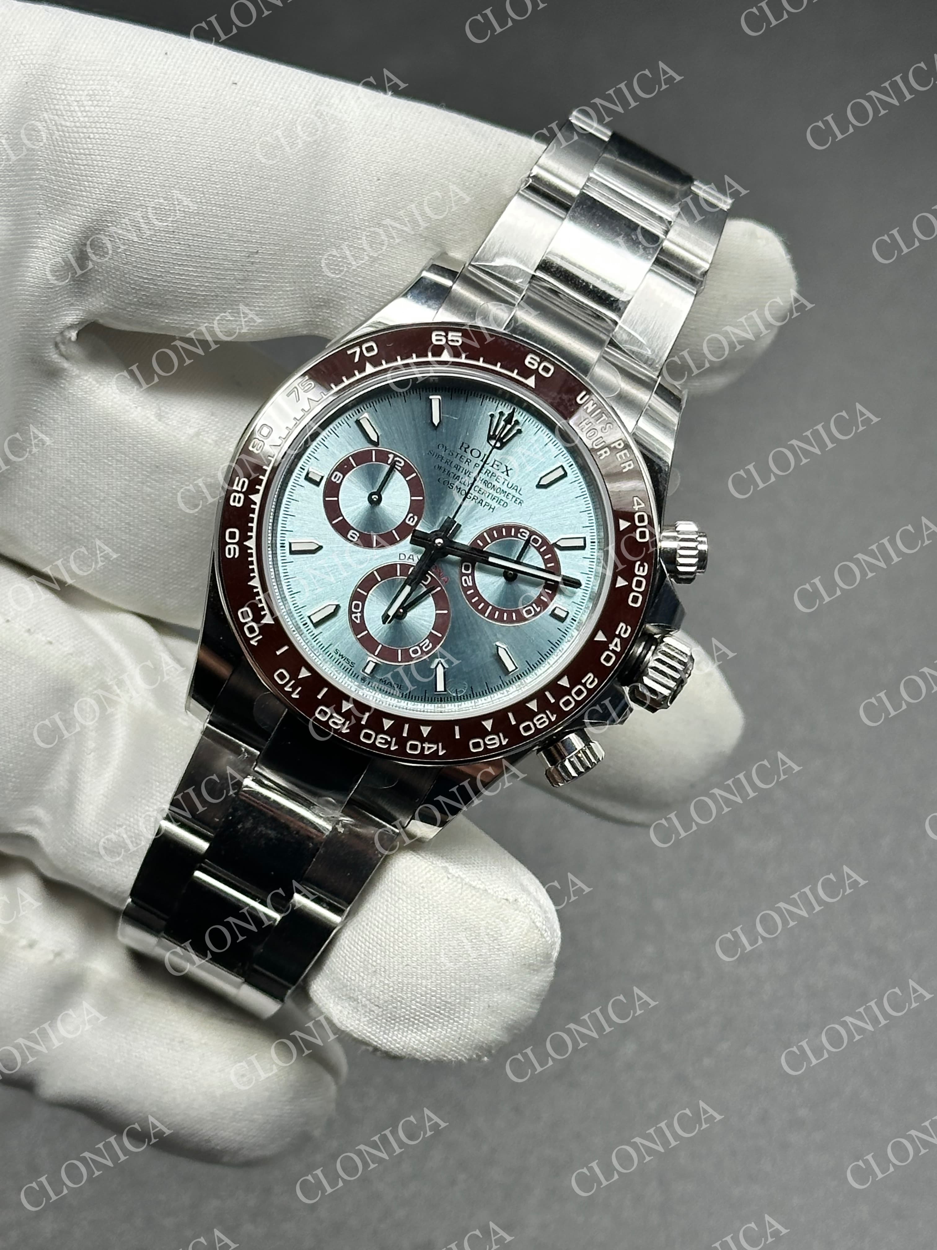 DAYTONA 126506 GAIN WEIGHT ICE BLUE DIAL STICK MARKERS ON BRACELET 215 GR — view 3