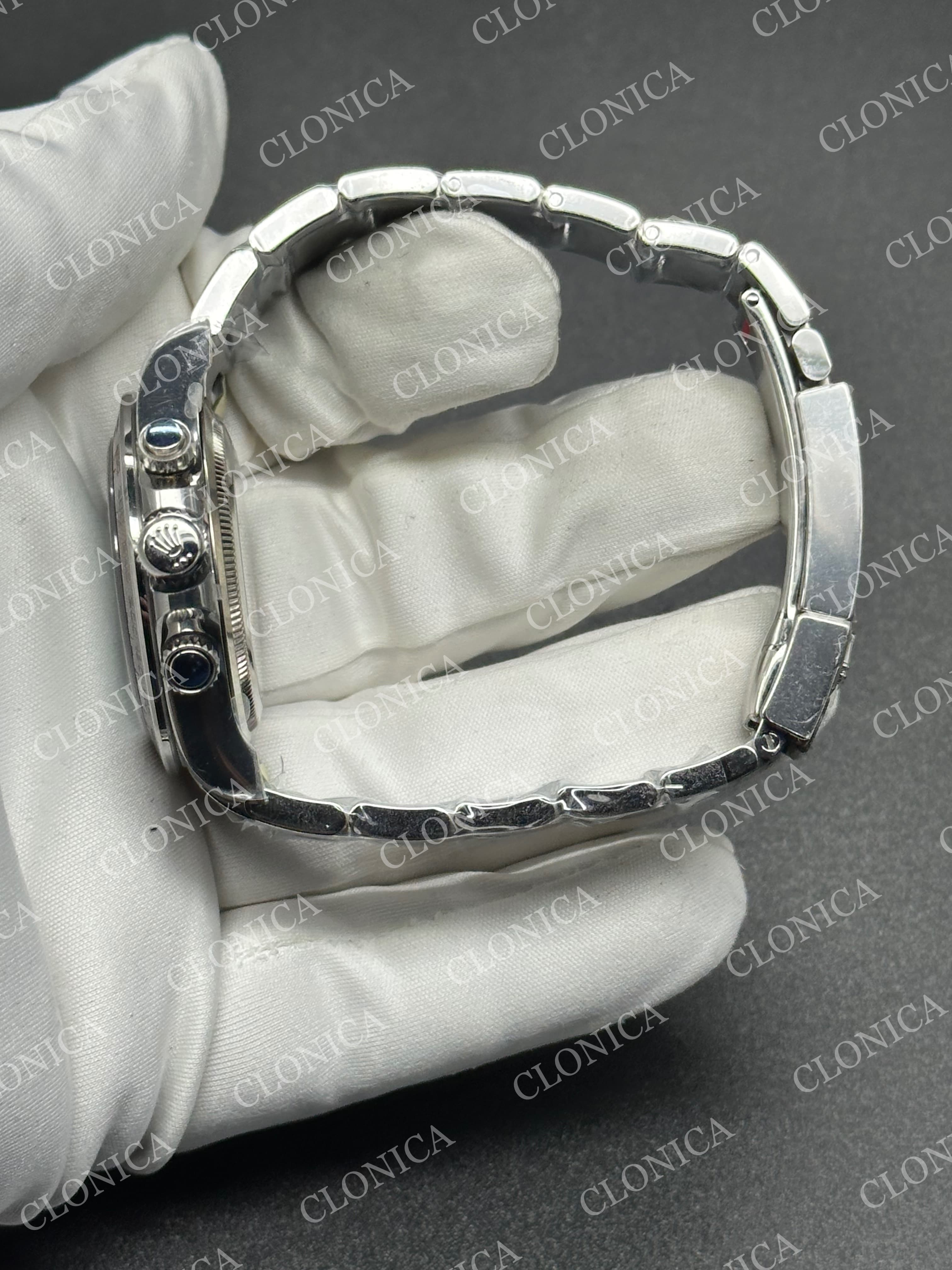 DAYTONA 126506 GAIN WEIGHT ICE BLUE DIAL STICK MARKERS ON BRACELET 215 GR — view 4