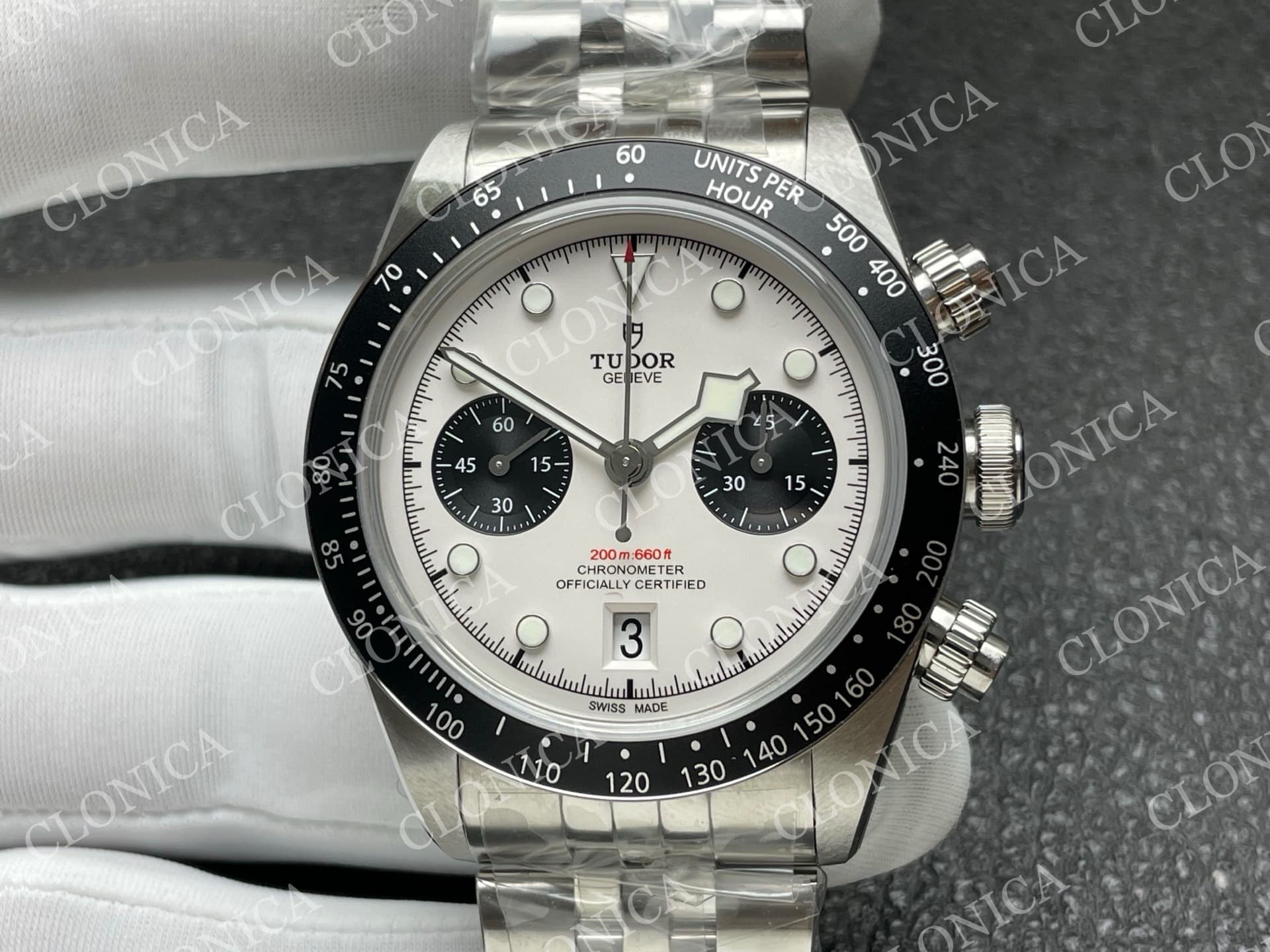BLACK BAY CHRONO SS WHITE/BLACK DIAL ON SS BRACELET A7750 — view 3