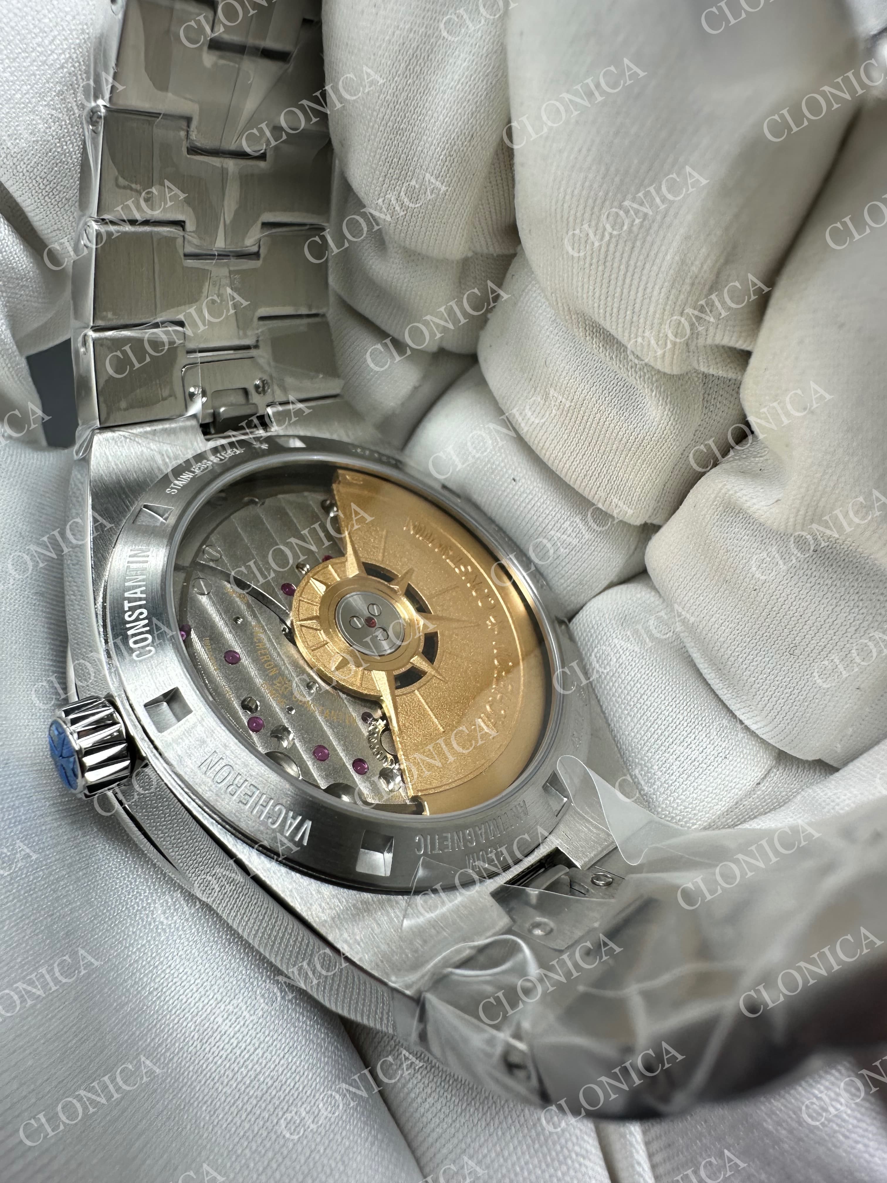 OVERSEAS 4500V SS BLUE DIAL ON SS BRACELET SUPER CLONE 5100 V2 — view 7
