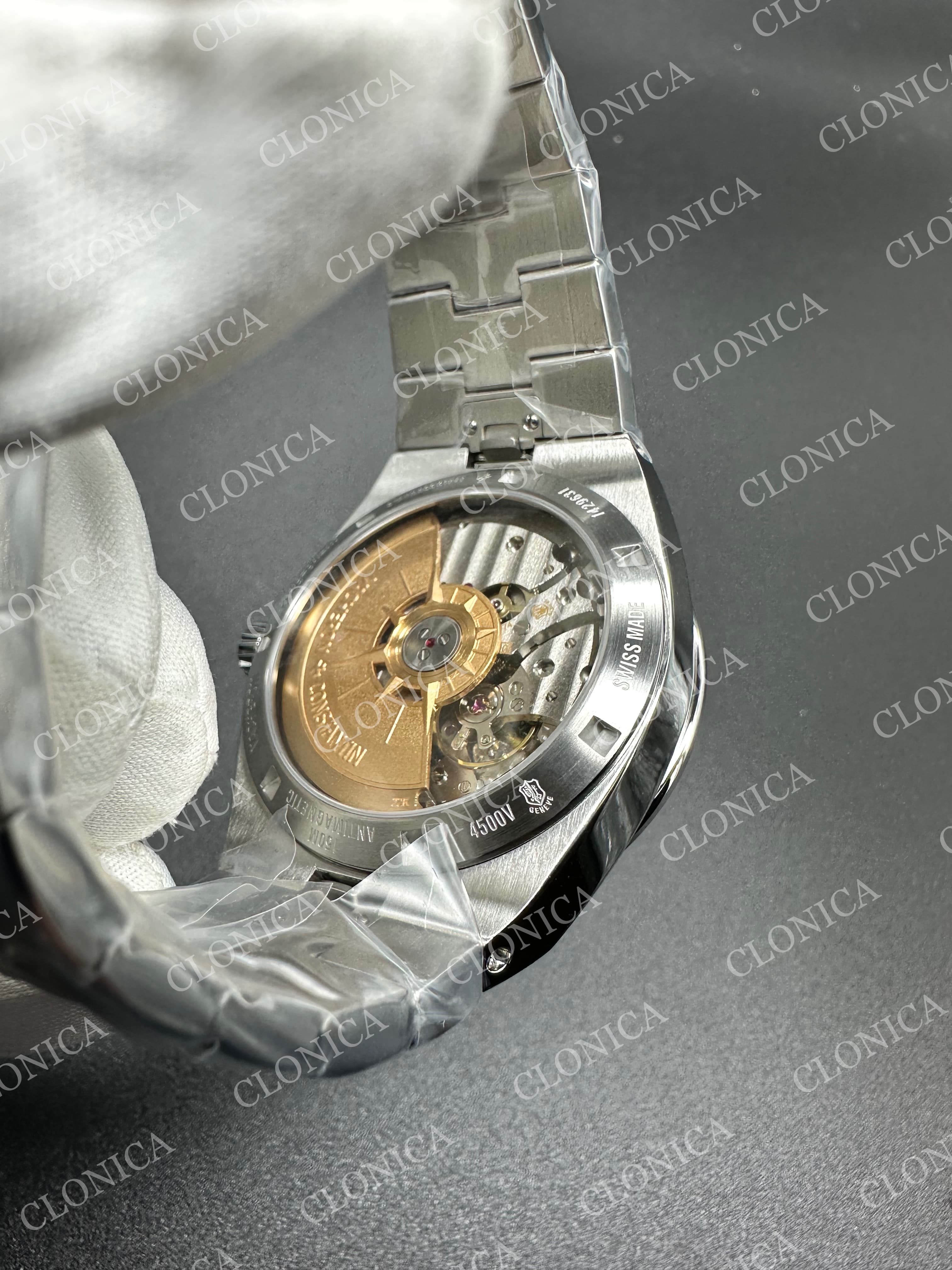 OVERSEAS 4500V SS BLUE DIAL ON SS BRACELET SUPER CLONE 5100 V2 — view 8