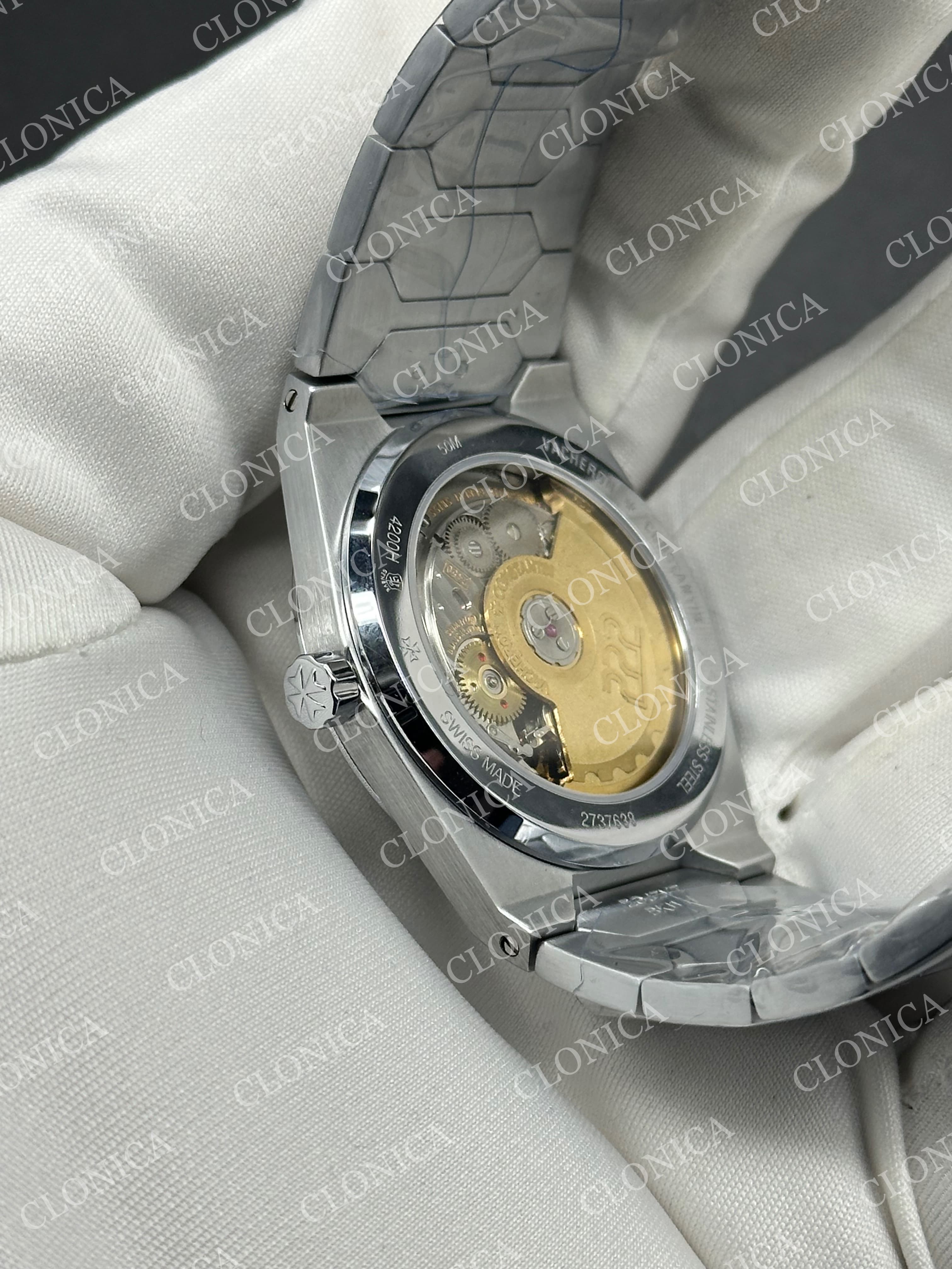 HISTORIQUES 4200H/222A-B934 SS BLUE DIAL ON SS BRACELET A2455 — view 5