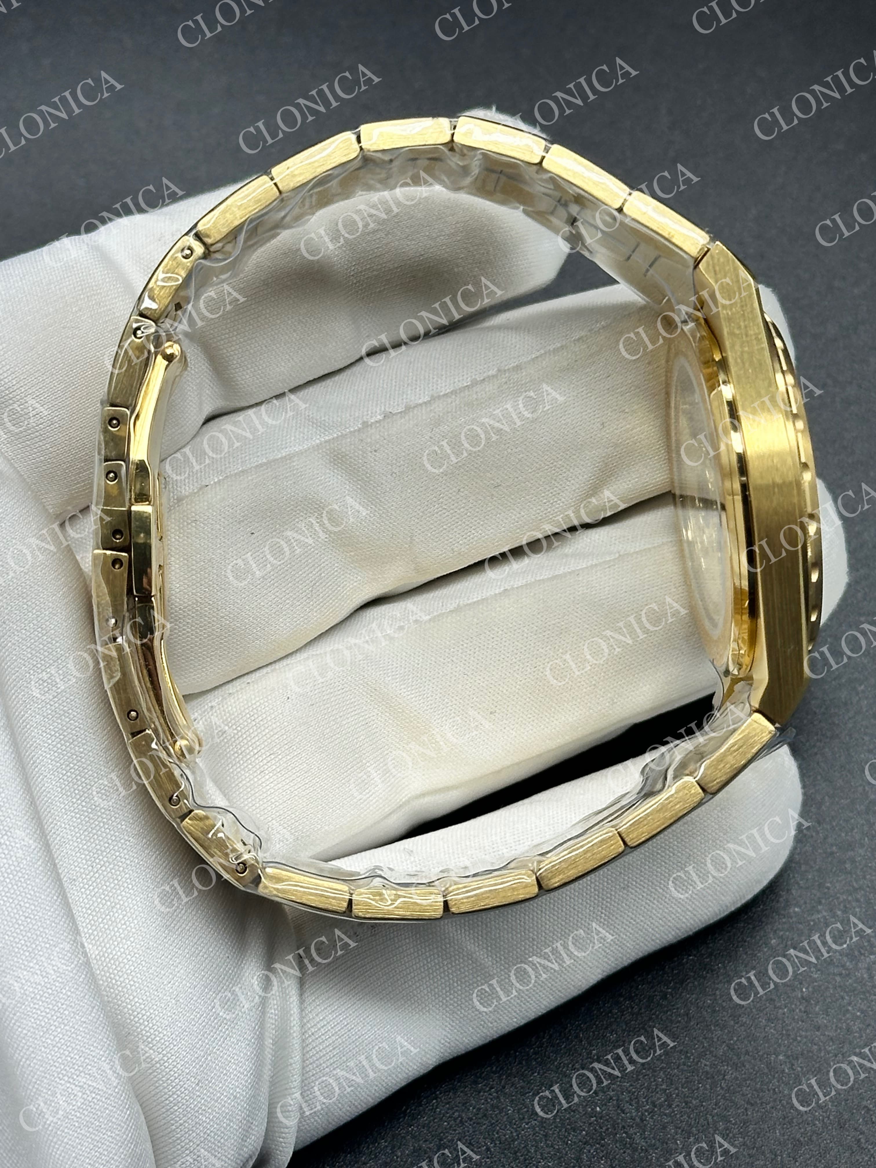 HISTORIQUES 4200H 222J-B935 YG GOLD DIAL ON YG BRACELET A2455 — view 8