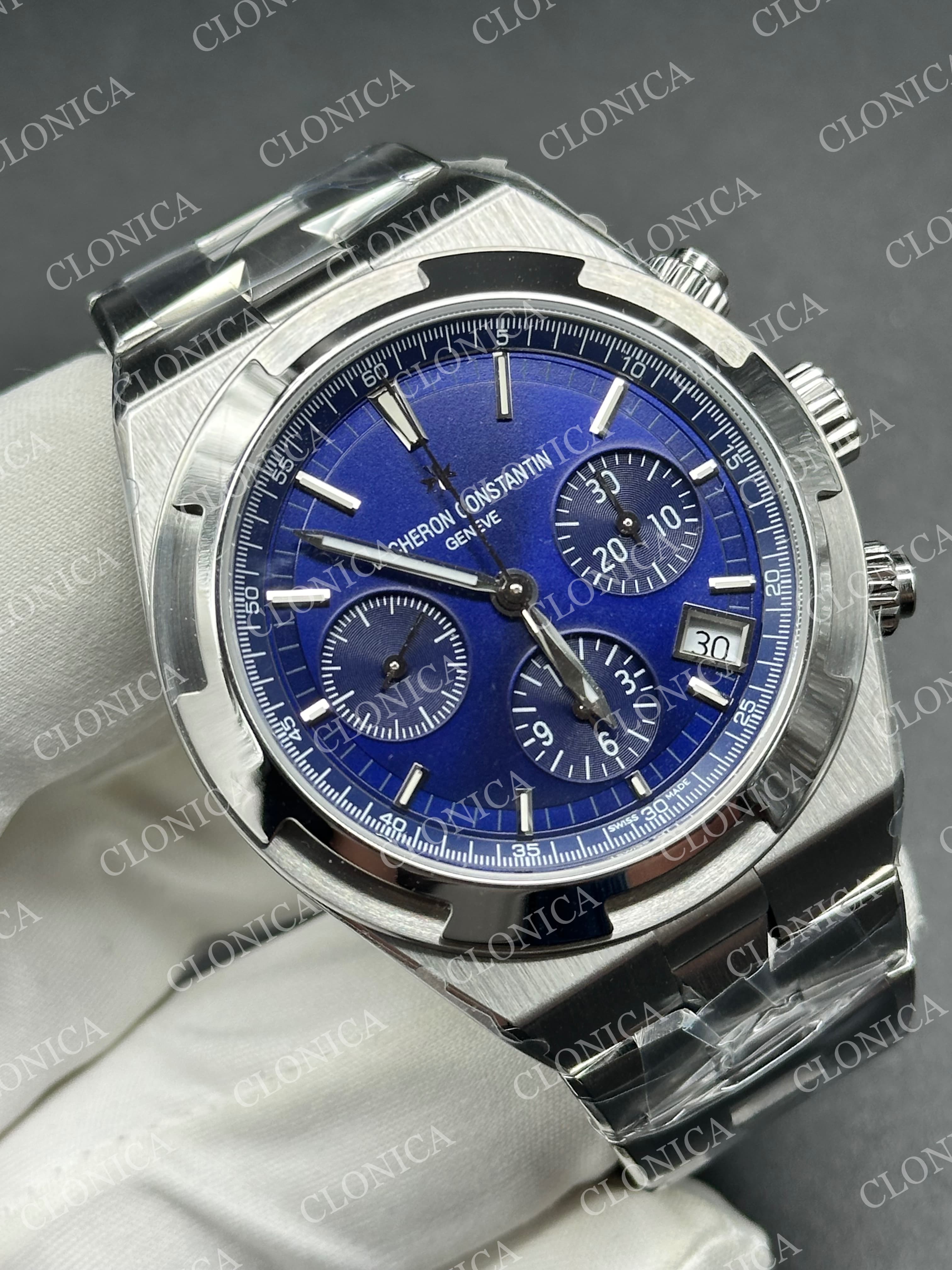OVERSEAS 4520V SS BLUE DIAL ON BLUE SS BRACELET A7750 — view 2