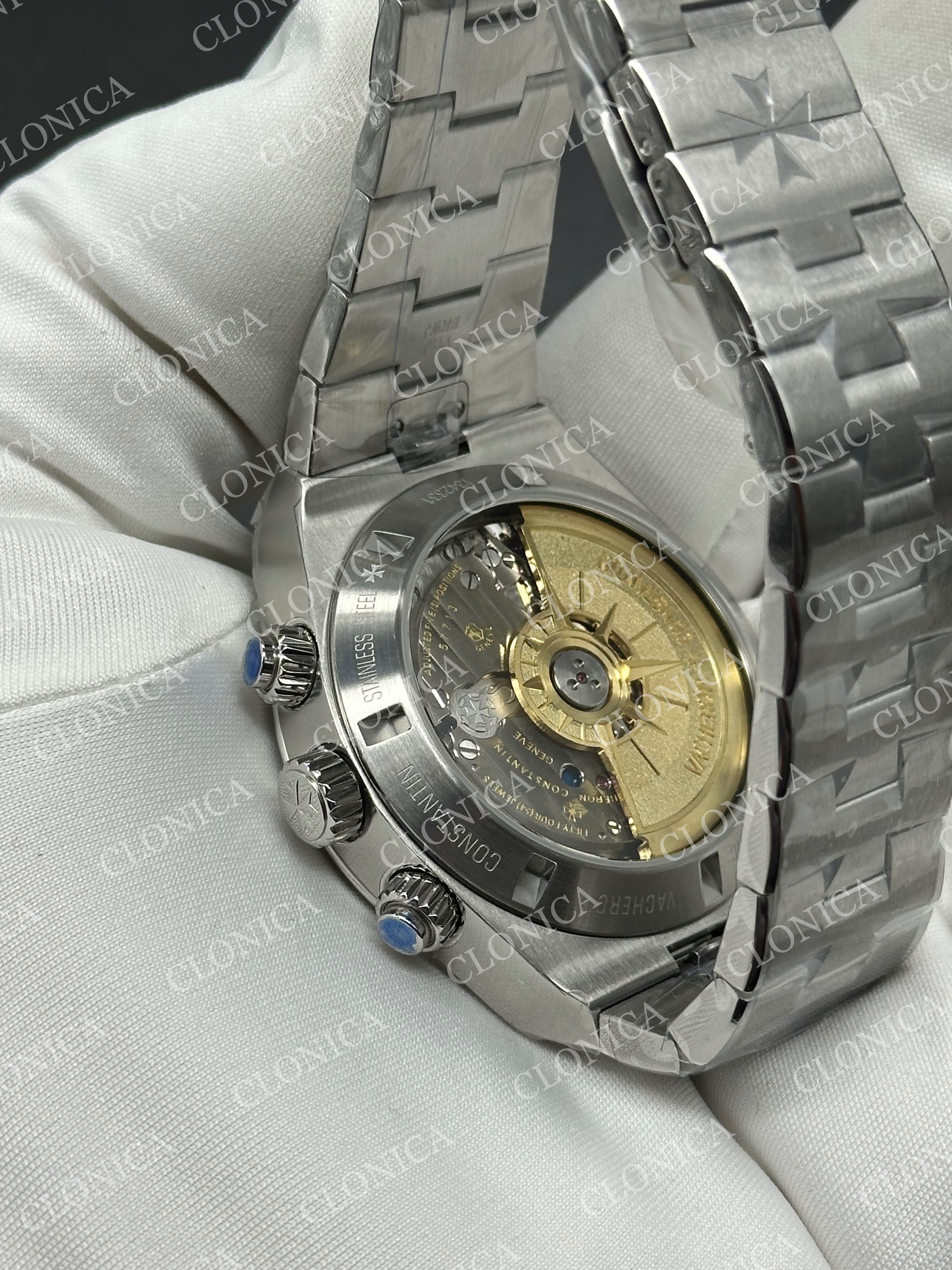 OVERSEAS 4520V SS BLUE DIAL ON BLUE SS BRACELET A7750 — view 5