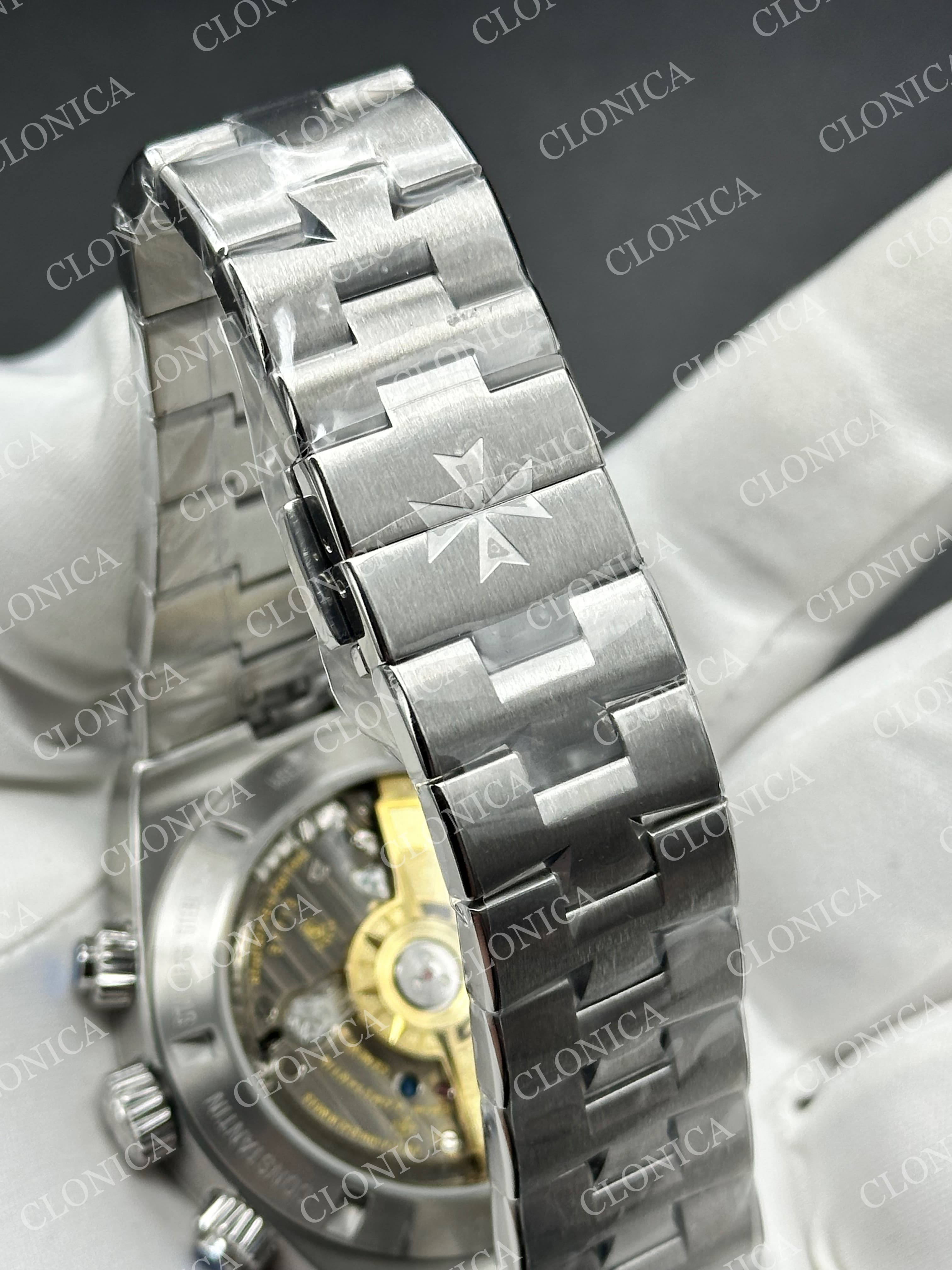 OVERSEAS 4520V SS BLUE DIAL ON BLUE SS BRACELET A7750 — view 6