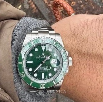 Verified customer review — Rolex Submariner Hulk super clone